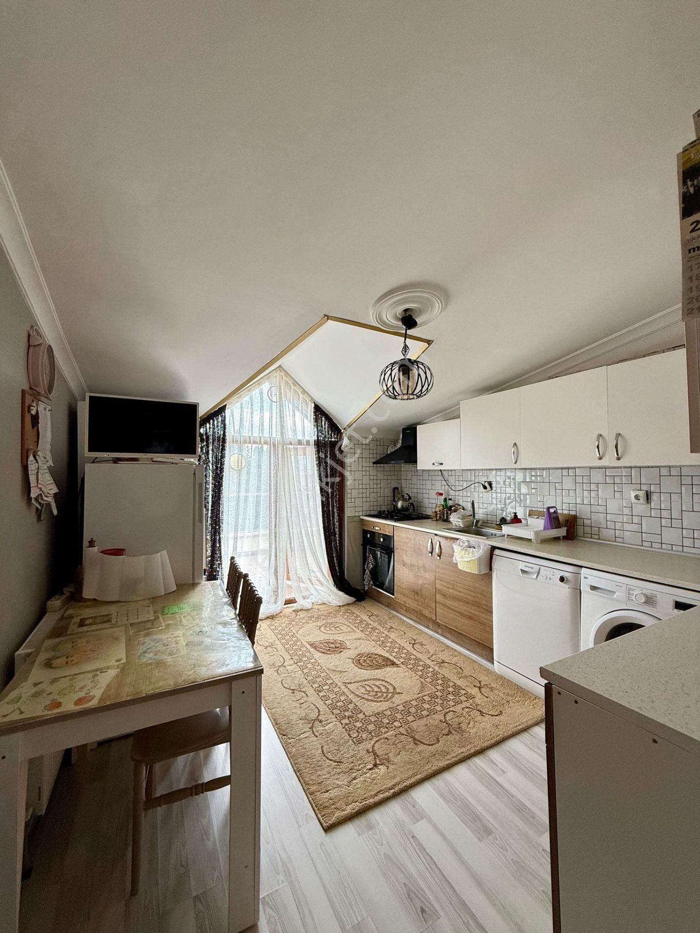 Geniş Ve Rahatına Düşkün Aileler İçin Büyük Lüx Dublex 5+1 - Görsel 33