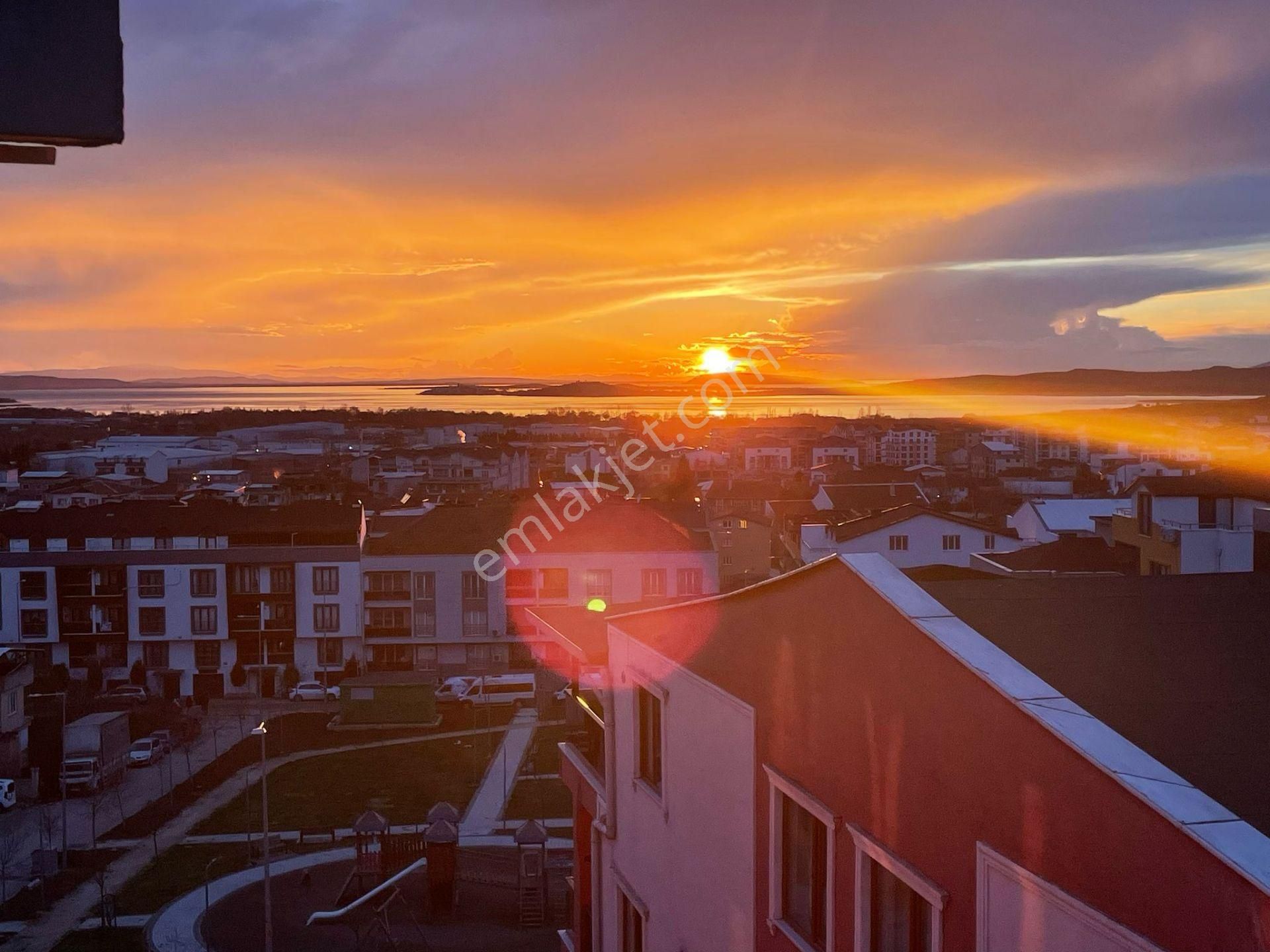 Geniş Ve Rahatına Düşkün Aileler İçin Büyük Lüx Dublex 5+1 - Görsel 10