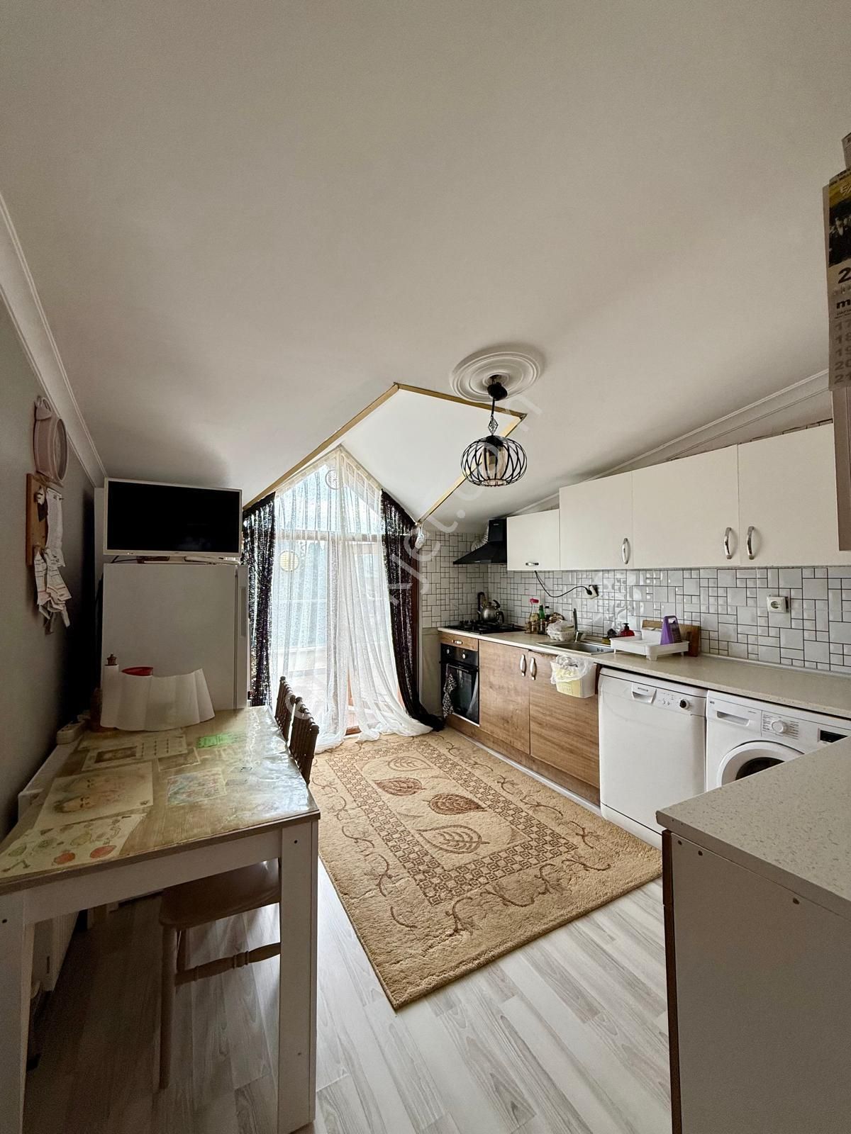 Geniş Ve Rahatına Düşkün Aileler İçin Büyük Lüx Dublex 5+1 - Görsel 6