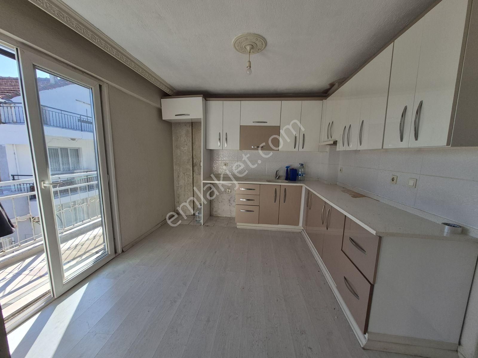 Bozyaka Da 2+1 Kapalı Mutfak Ferah Daire