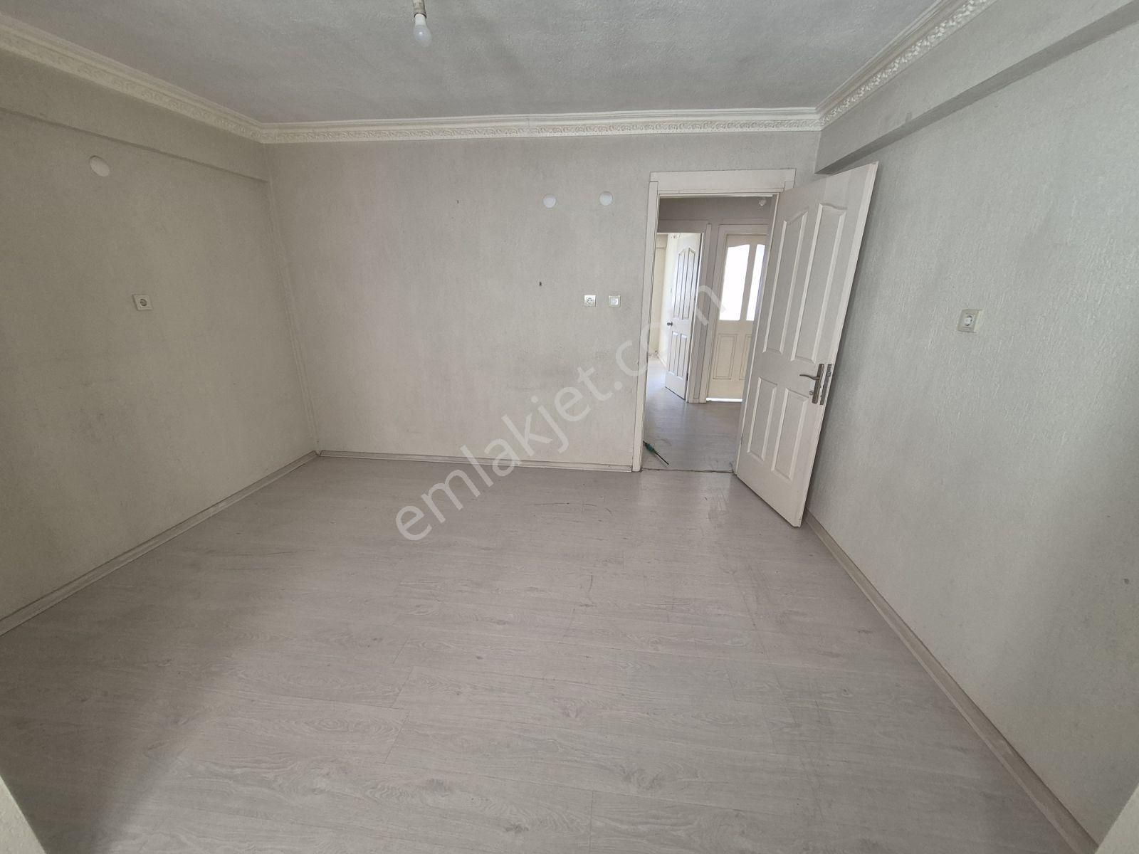 Bozyaka Da 2+1 Kapalı Mutfak Ferah Daire - Görsel 13