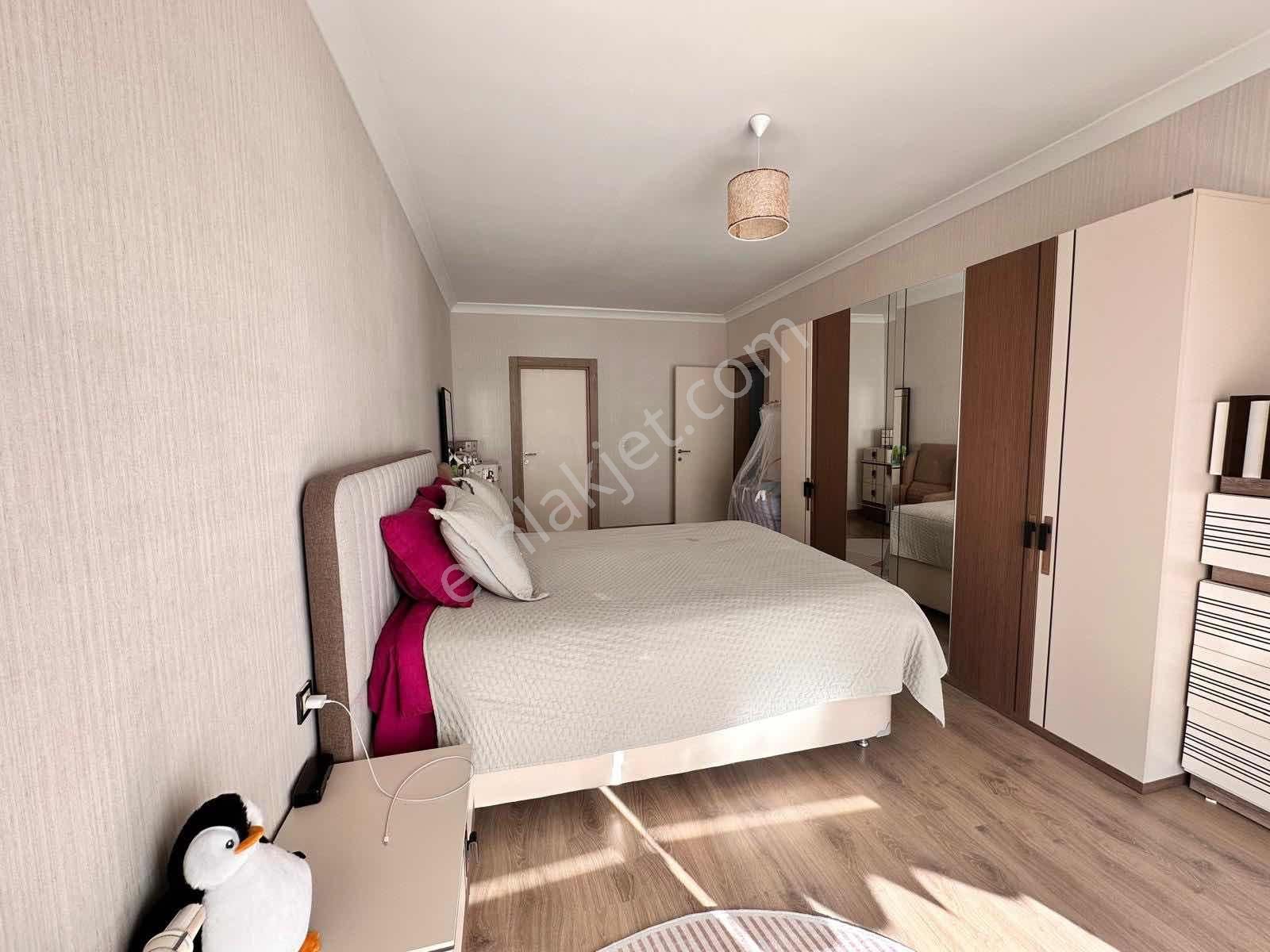 Sincan Saraycık Mahallesi Katta 4+1 Full Yapılı 180 M2'lik Daire - Görsel 24