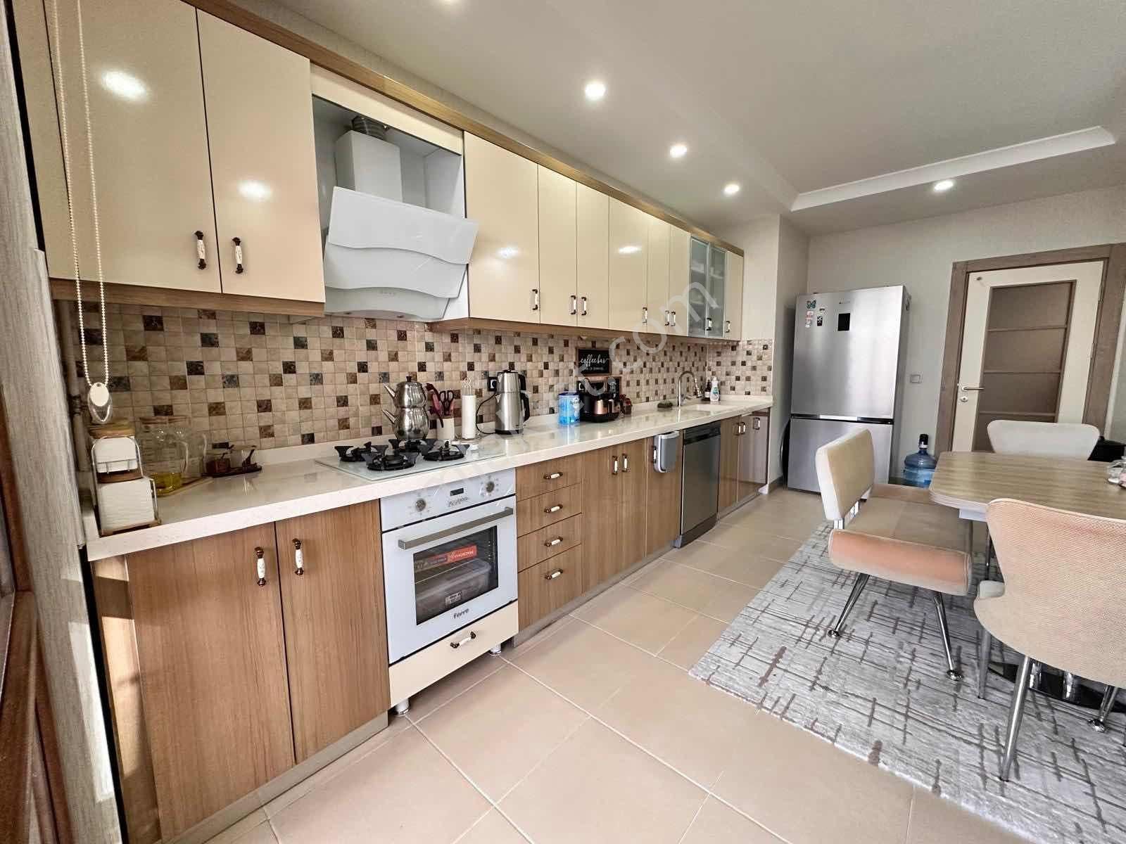 Sincan Saraycık Mahallesi Katta 4+1 Full Yapılı 180 M2'lik Daire - Görsel 22