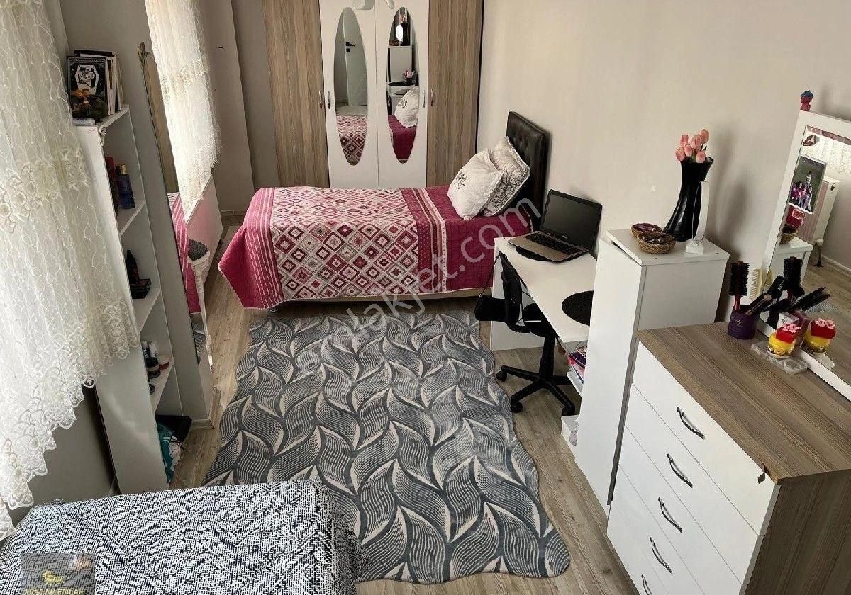 Beşikkaya Mah.kat .1 Asansörlü İskanlı 145m2 Bagımsız 4+1 Satılık Daire Kacmaz - Görsel 16