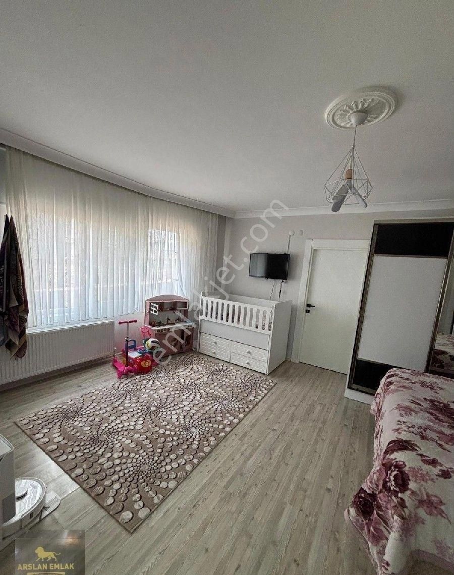 Beşikkaya Mah.kat .1 Asansörlü İskanlı 145m2 Bagımsız 4+1 Satılık Daire Kacmaz - Görsel 7