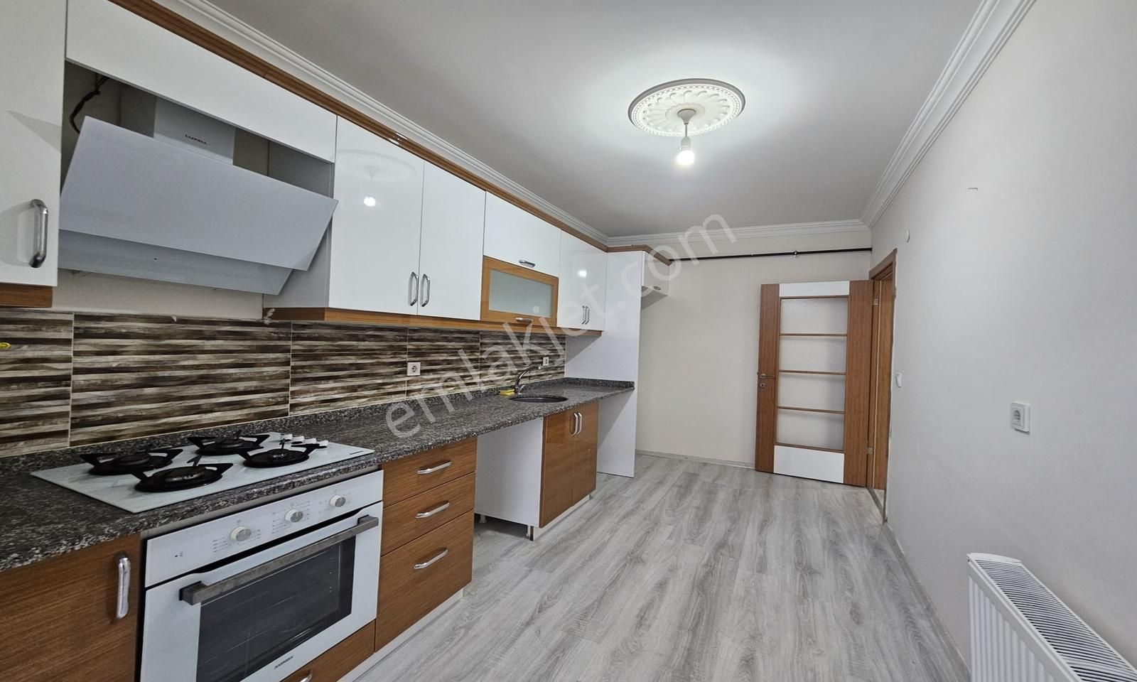 Çerkezköy Fatih Mah. 2+1 Kombi Ankastre Kapalı Balkon - Görsel 35