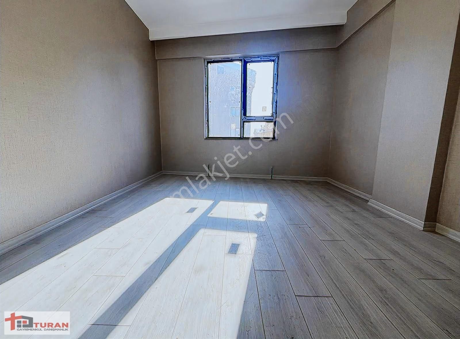 Sancaktepede Park Manzaralı İskanlı Oturuma Hzr 3+1 Arakat Daire - Görsel 5