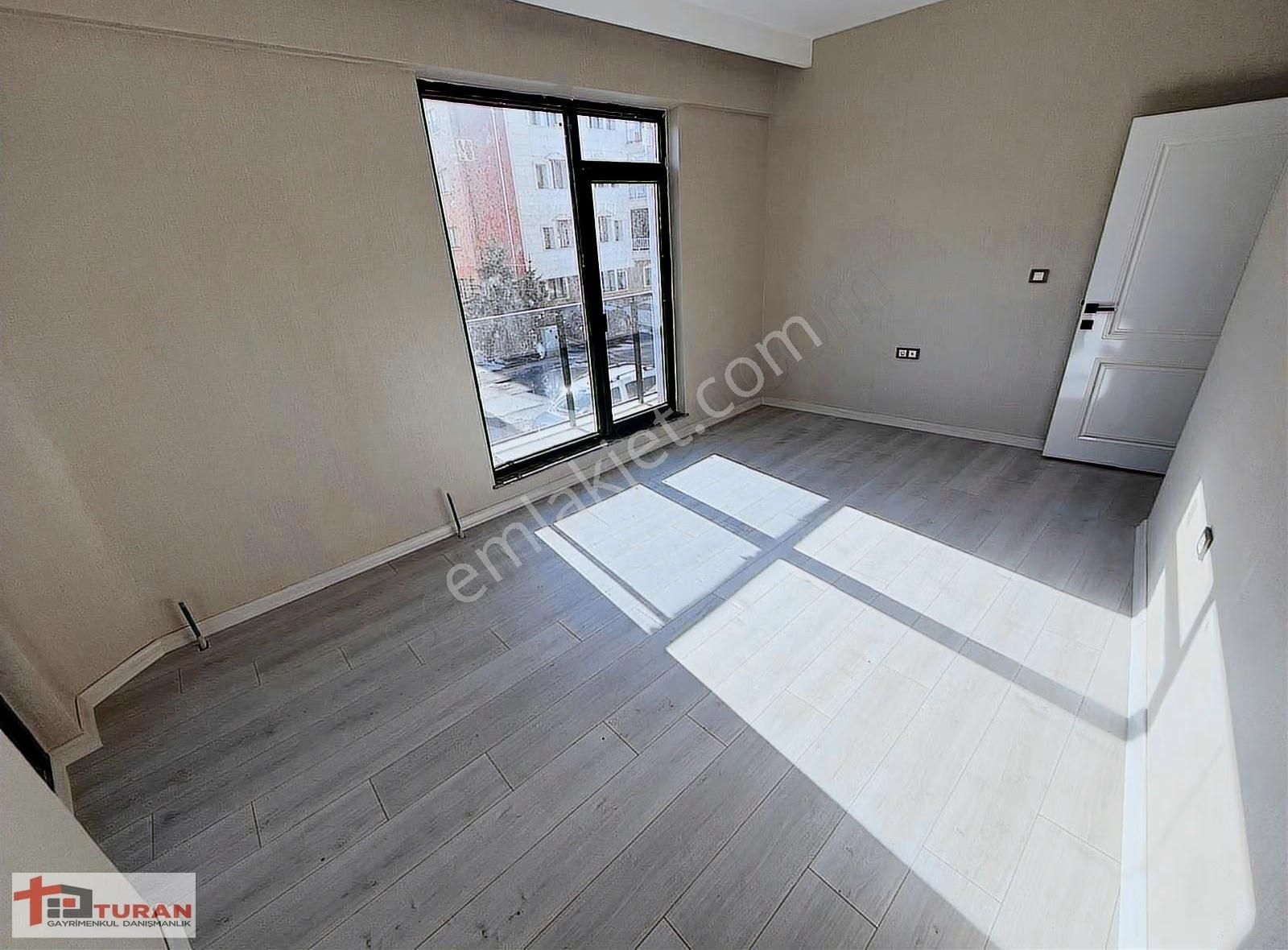 Sancaktepede Park Manzaralı İskanlı Oturuma Hzr 3+1 Arakat Daire - Görsel 24