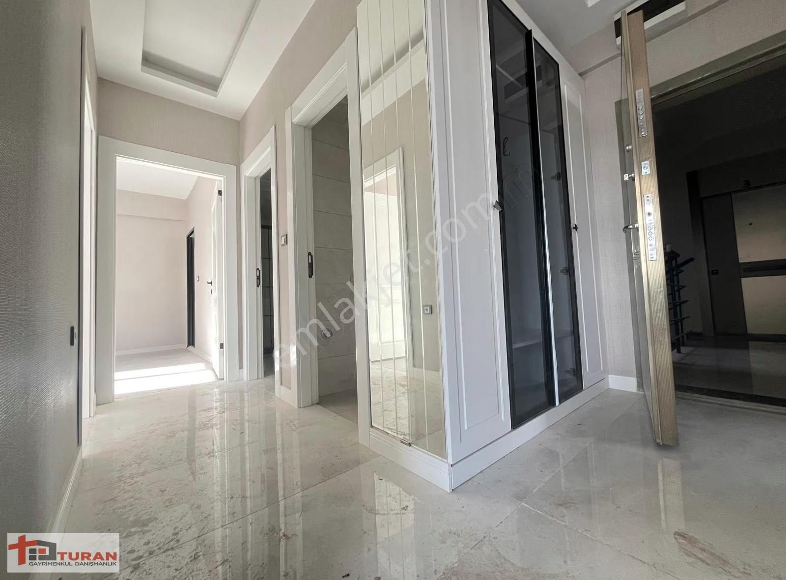 Sancaktepede Park Manzaralı İskanlı Oturuma Hzr 3+1 Arakat Daire - Görsel 13