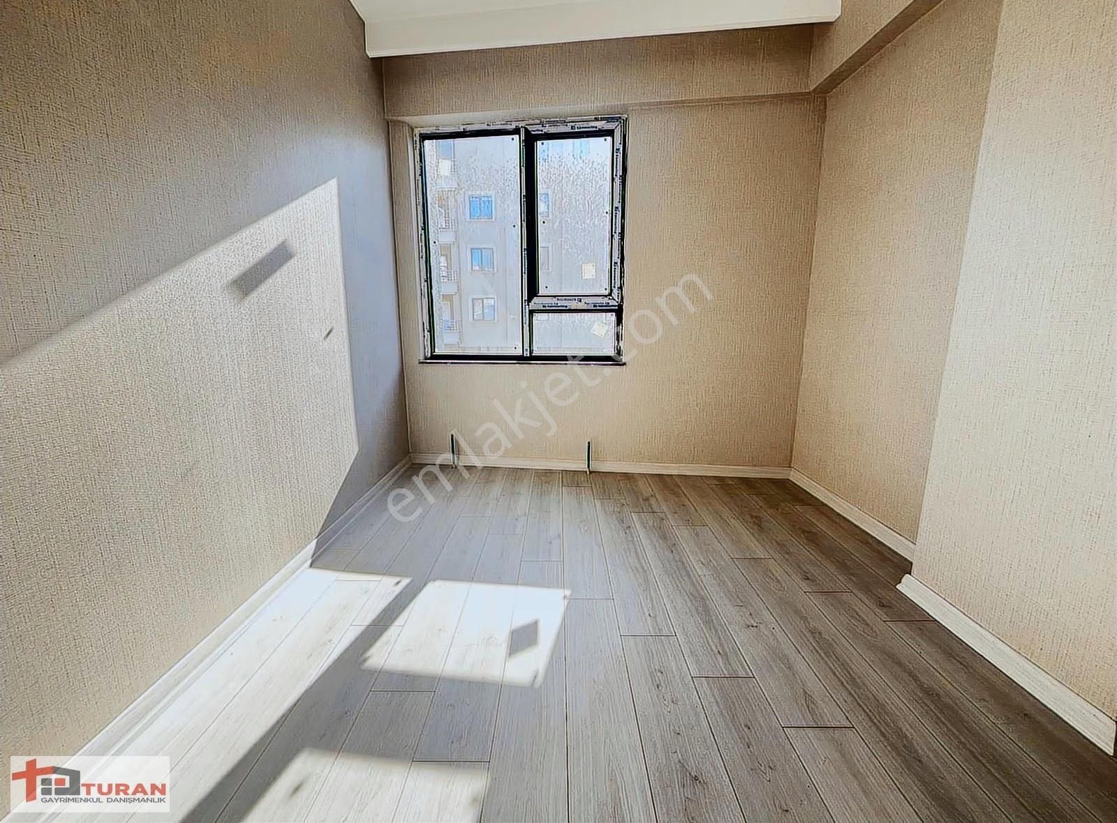 Sancaktepede Park Manzaralı İskanlı Oturuma Hzr 3+1 Arakat Daire - Görsel 11