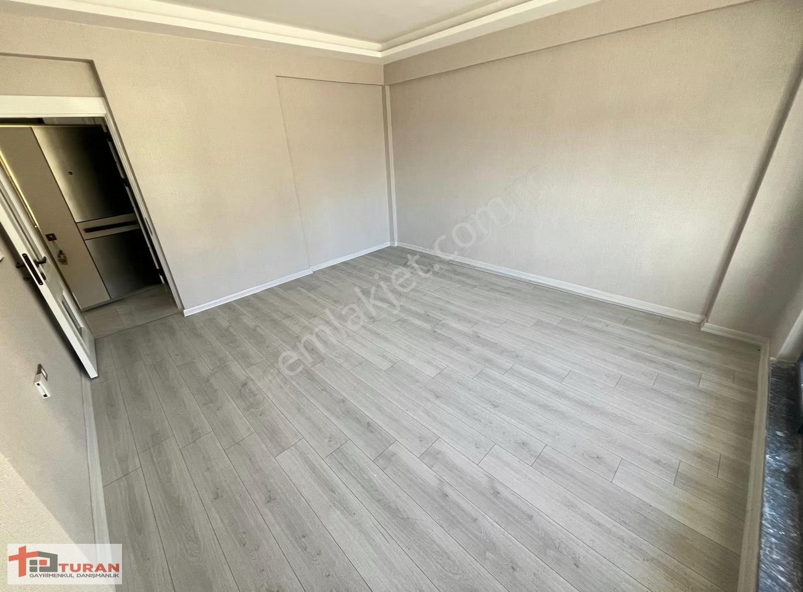 Sancaktepede Park Manzaralı İskanlı Oturuma Hzr 3+1 Arakat Daire - Görsel 9