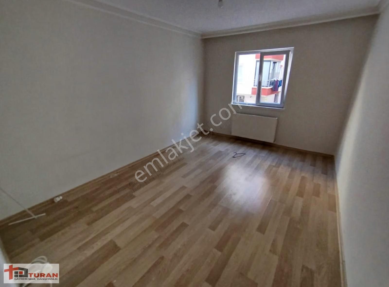 Turan'dan Karakeçili Cd. & Göbek Yakını 3+1 Arakat İskanlı Daire - Görsel 12