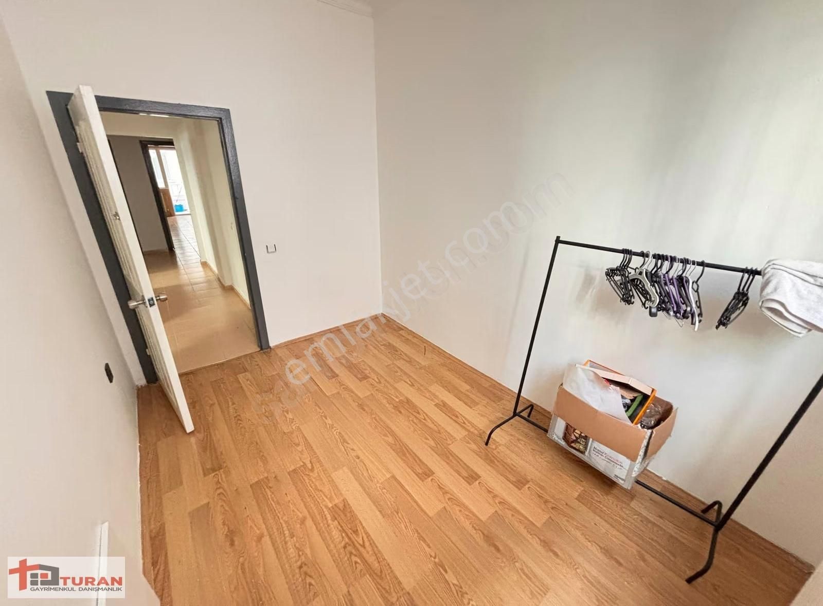 Estergon Cadde Yakını 3+1 Arakat Kiralık Fırsat Daire - Görsel 2