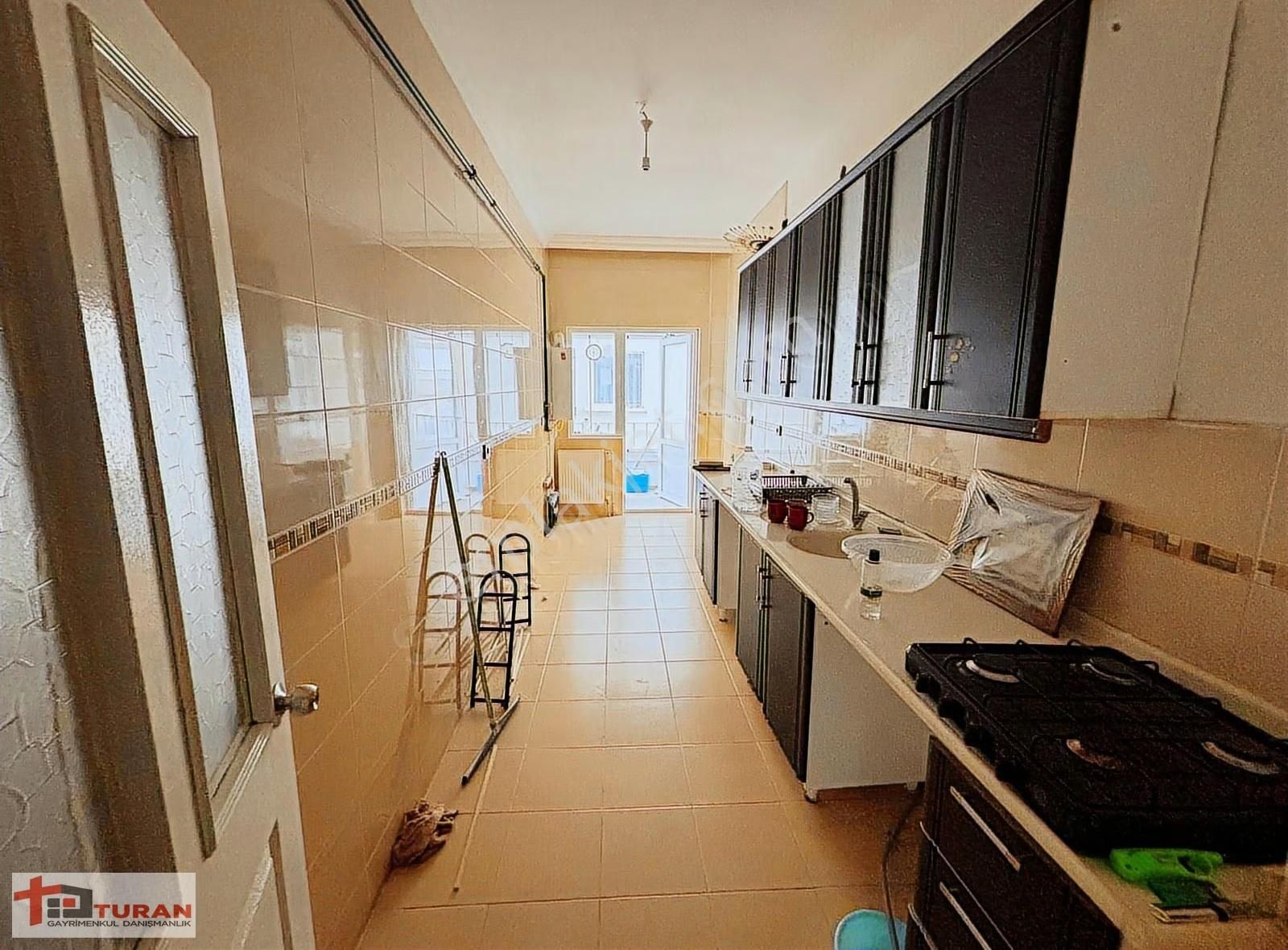 Estergon Cadde Yakını 3+1 Arakat Kiralık Fırsat Daire - Görsel 12