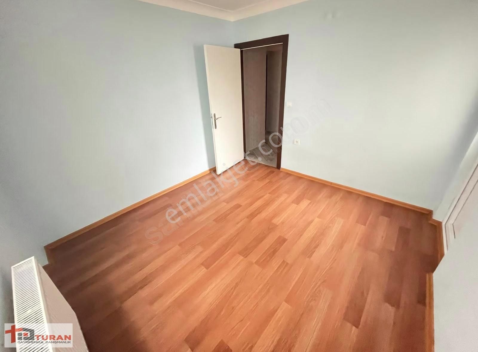 Şengülüm Market Yakını & Ara Katta Ebeveyn Banyolu Boş 4+1 Daire - Görsel 24