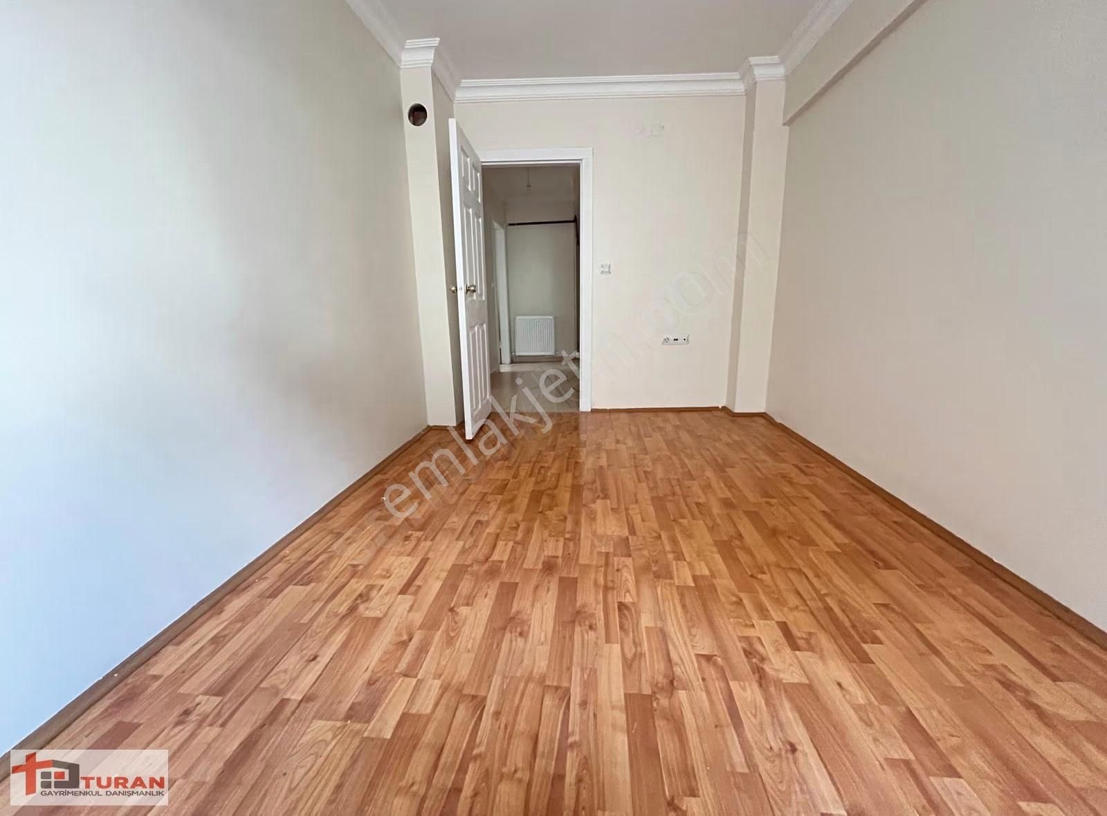 Özlem Caddesi Paraleli 3+1 Kiralık Daire** - Görsel 19