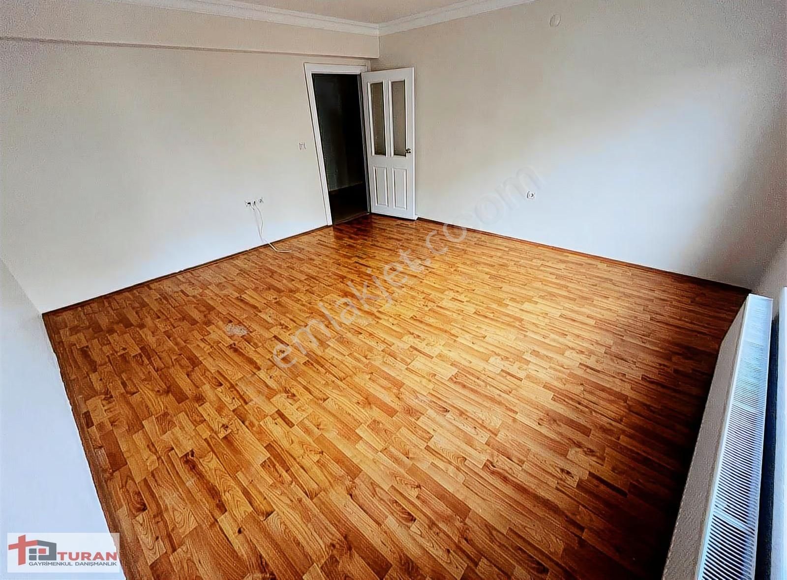 Özlem Caddesi Paraleli 3+1 Kiralık Daire** - Görsel 10