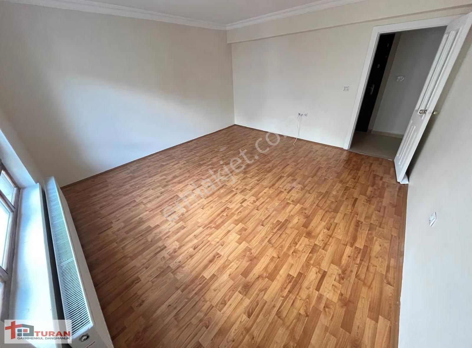 Özlem Caddesi Paraleli 3+1 Kiralık Daire** - Görsel 7