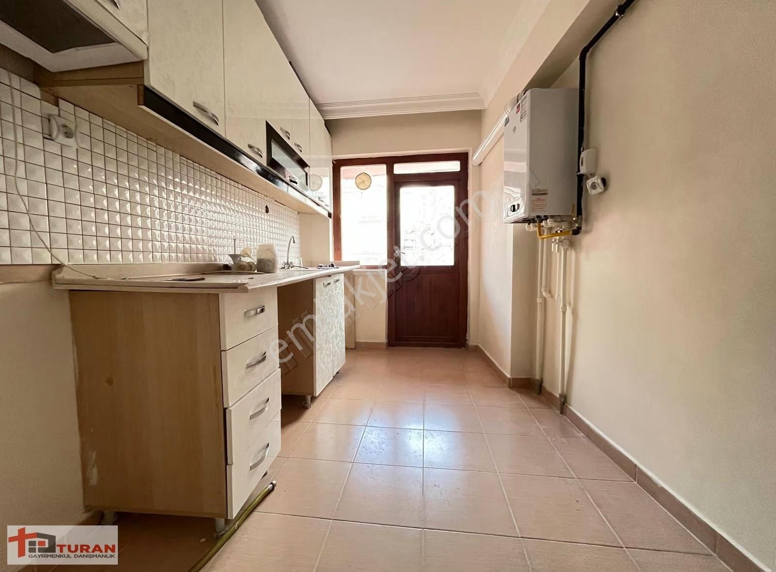 Özlem Caddesi Paraleli 3+1 Kiralık Daire** - Görsel 20