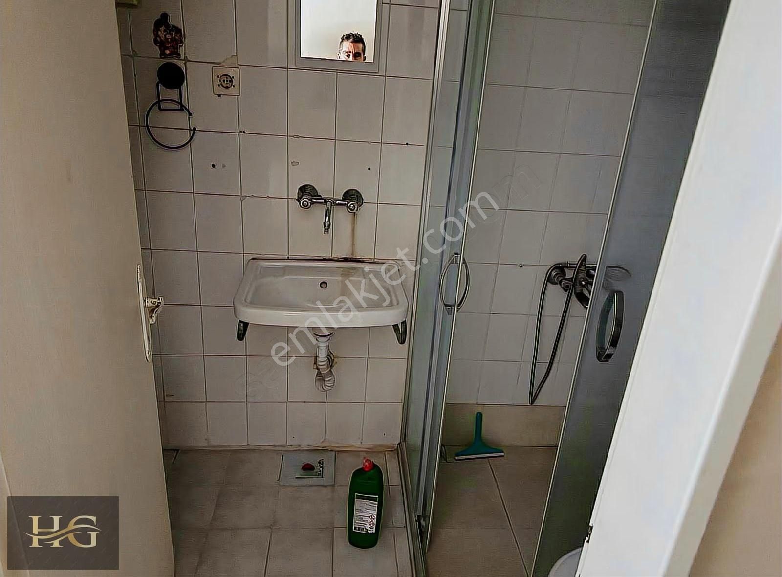 Çiğli Evka-5'de Ara Kat, Doğalgazlı 2+1 Satılık Daire - Görsel 3