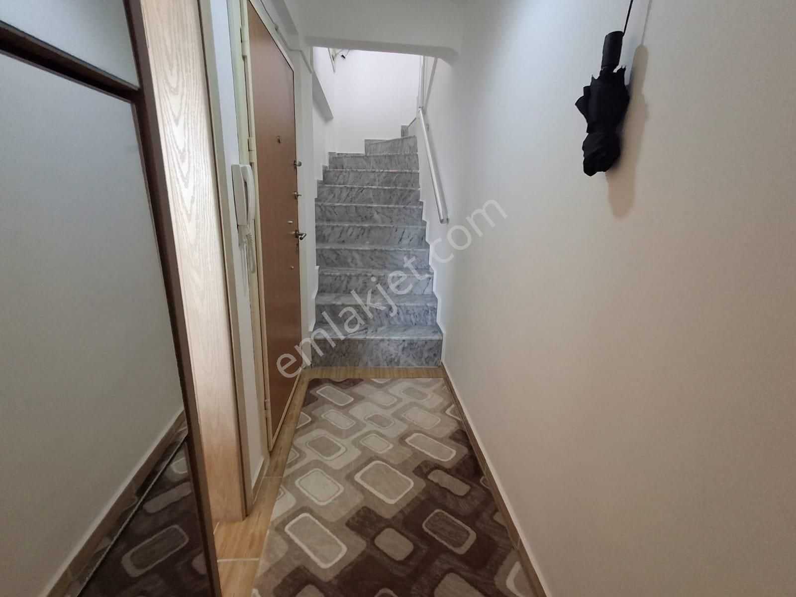 Cumhuriyet Mahallesinde 2+1 Ayrı Mutfak Dublex - Görsel 10