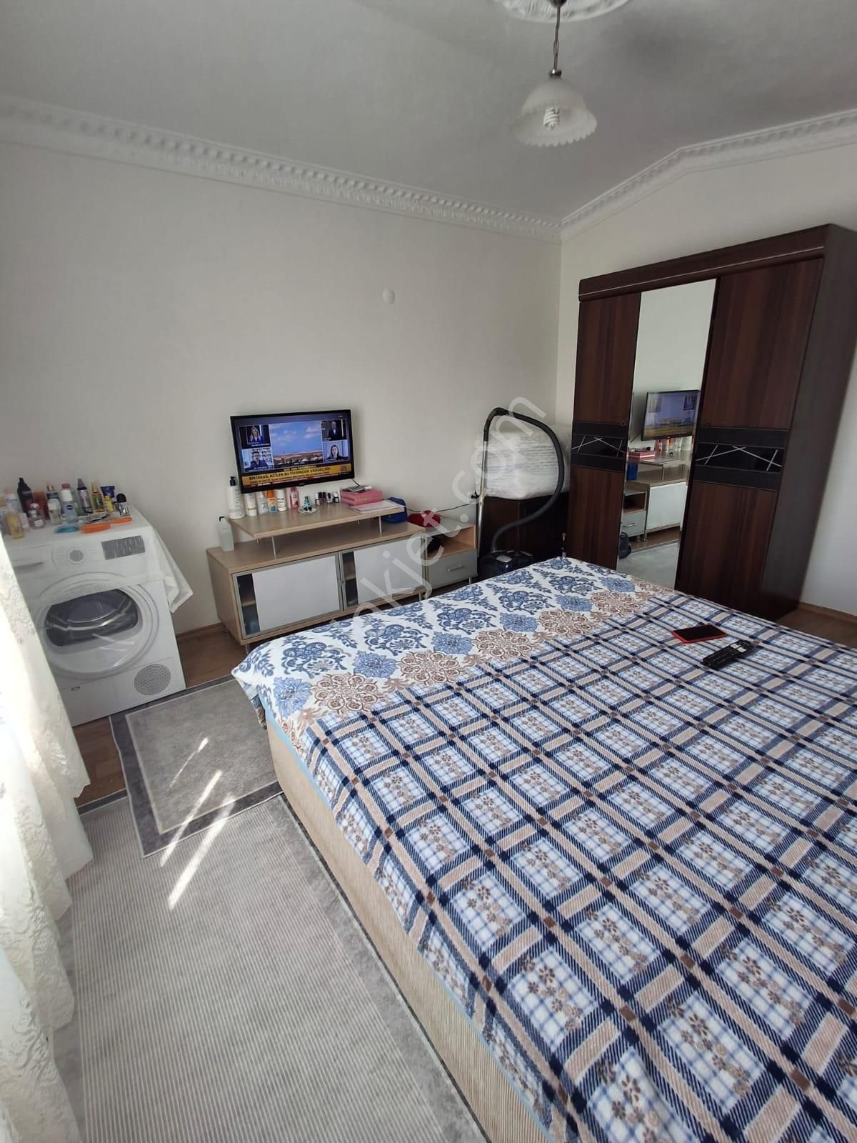 Cumhuriyet Mahallesinde 2+1 Ayrı Mutfak Dublex - Görsel 14