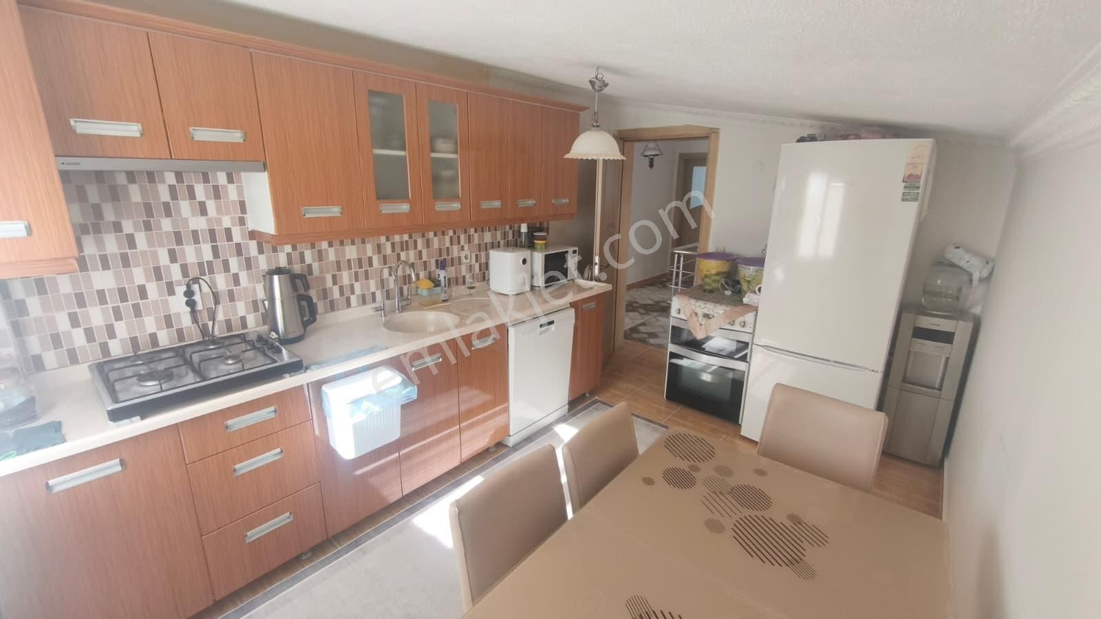 Cumhuriyet Mahallesinde 2+1 Ayrı Mutfak Dublex - Görsel 29