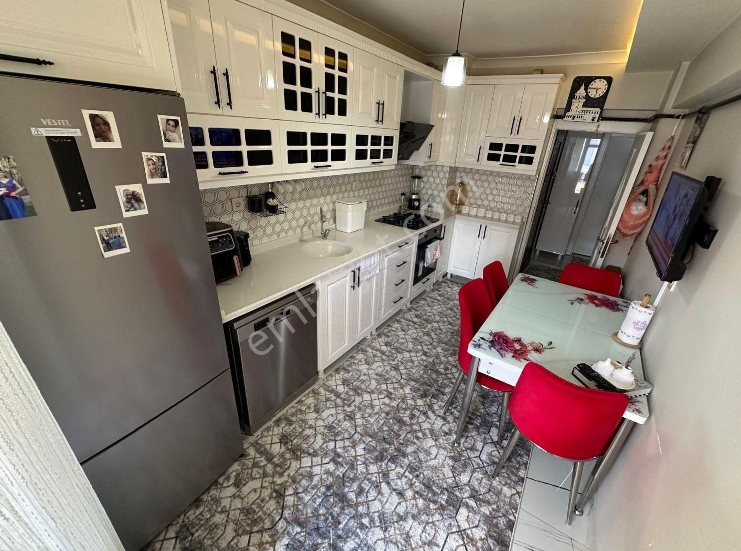 Koza Emlaktan Ahievran Mahalesinde Katta Lüxx Yapılı Ebevyn Banyolu Uygun Fiyatlı 3+1 Satılık Daire - Görsel 2