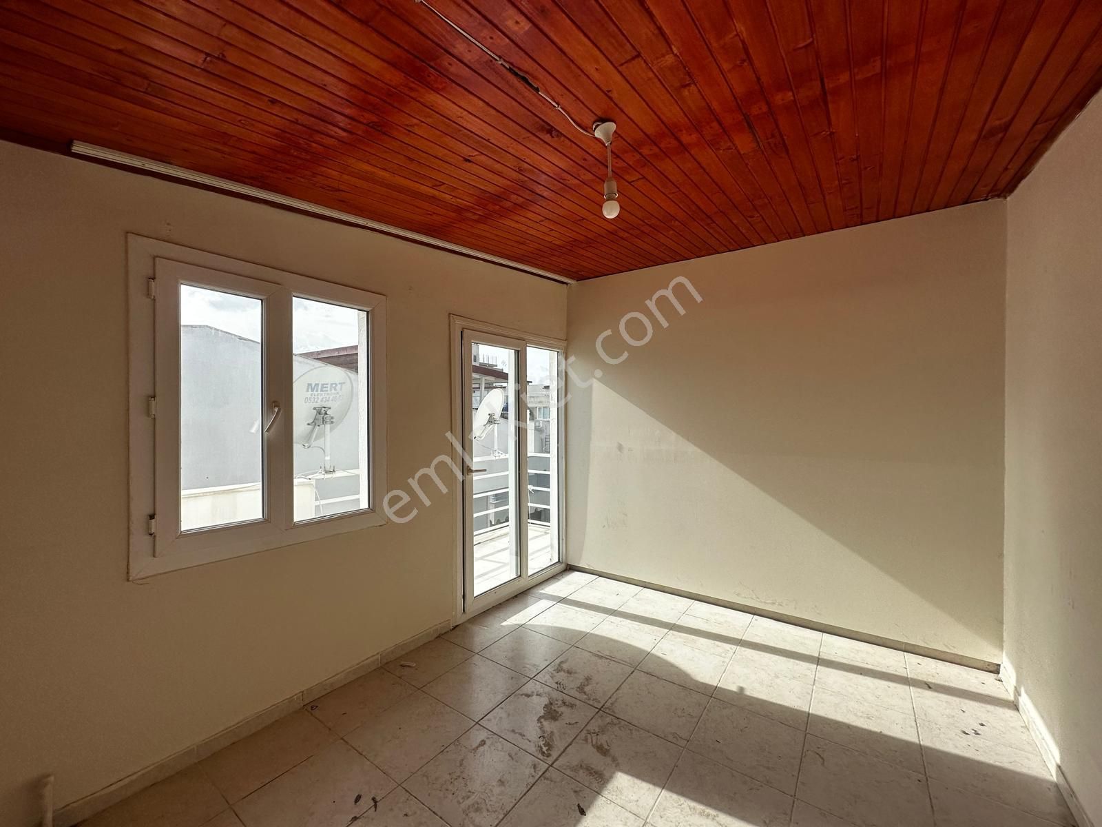 Kuşadası Hacıfeyzullah 3. Kat 3+1 Çatı Dubleks - Görsel 21