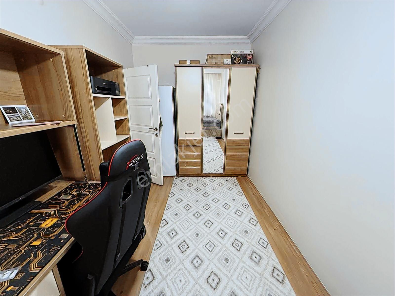 Özbey Emlaktan Yeni Bağlar Mh. Şimşek Sk. Asansörlü 2+1 Daire - Görsel 13