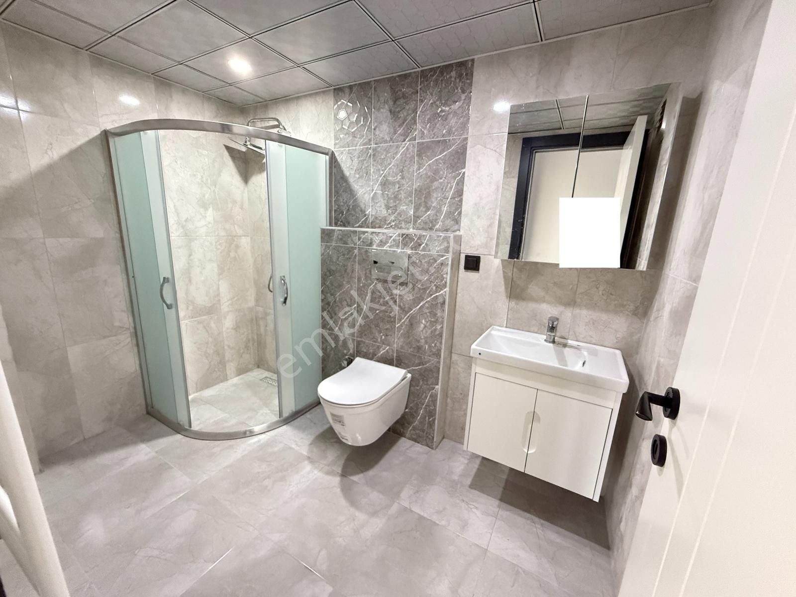 Özbey Emlaktan Vergi Dairesi Yakını Yerden Isıtma Kiralık 2+1 - Görsel 11