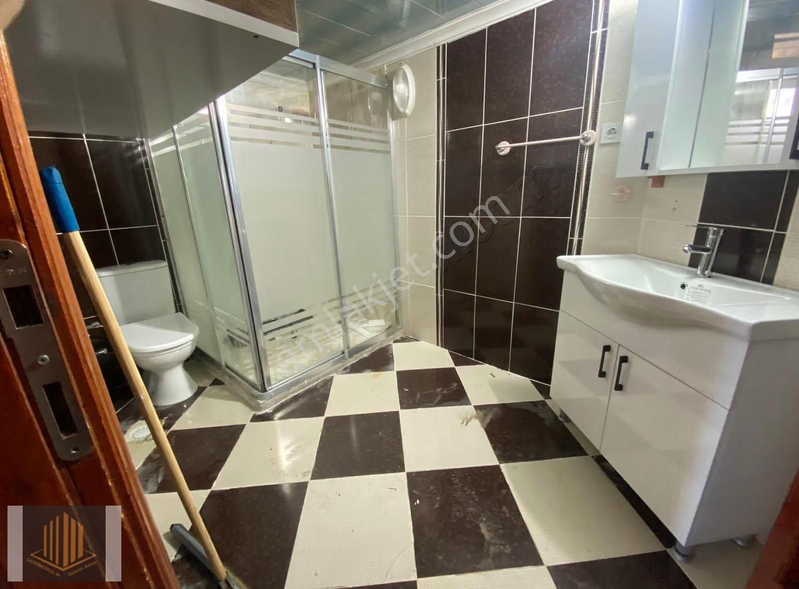 Sağlam'dan Karslılar'da Göl Manzaralı 3+1 Kiralık Daire - Görsel 15