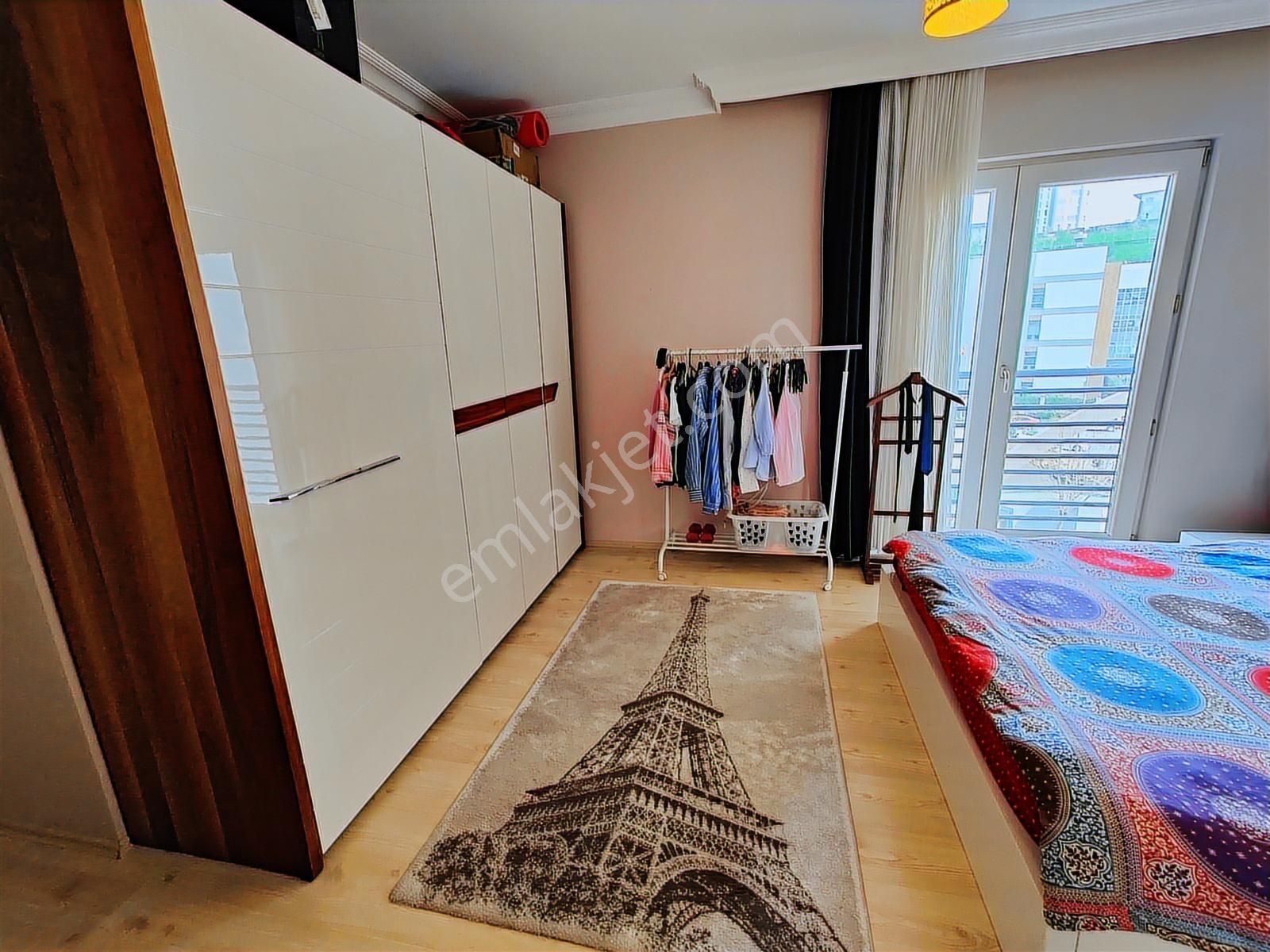 Halkalı Bosphorus City Sitesinde Peyzaj/göl Manzaralı 3+1 Lüks - Görsel 7