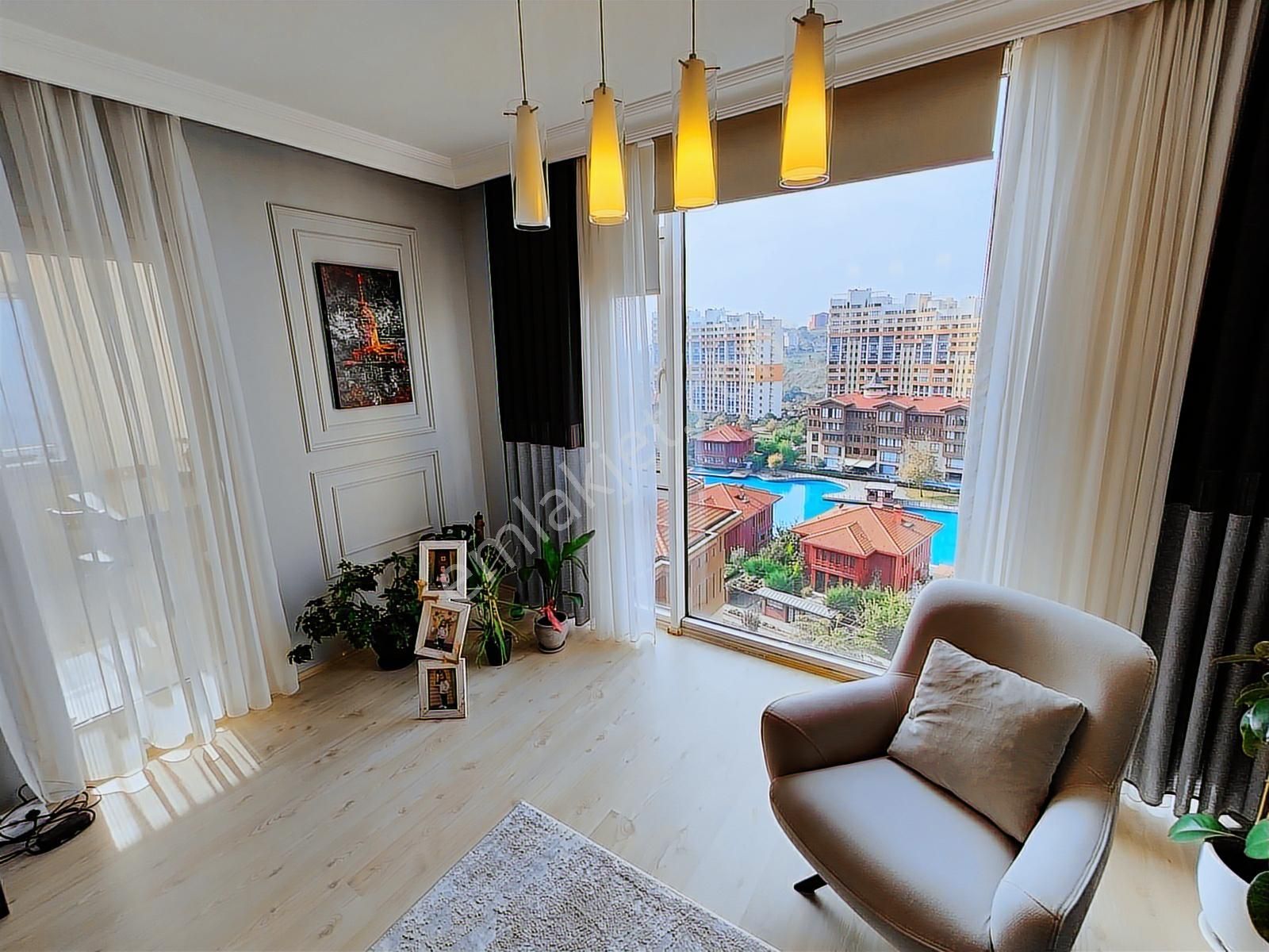 Halkalı Bosphorus City Sitesinde Peyzaj/göl Manzaralı 3+1 Lüks - Görsel 24