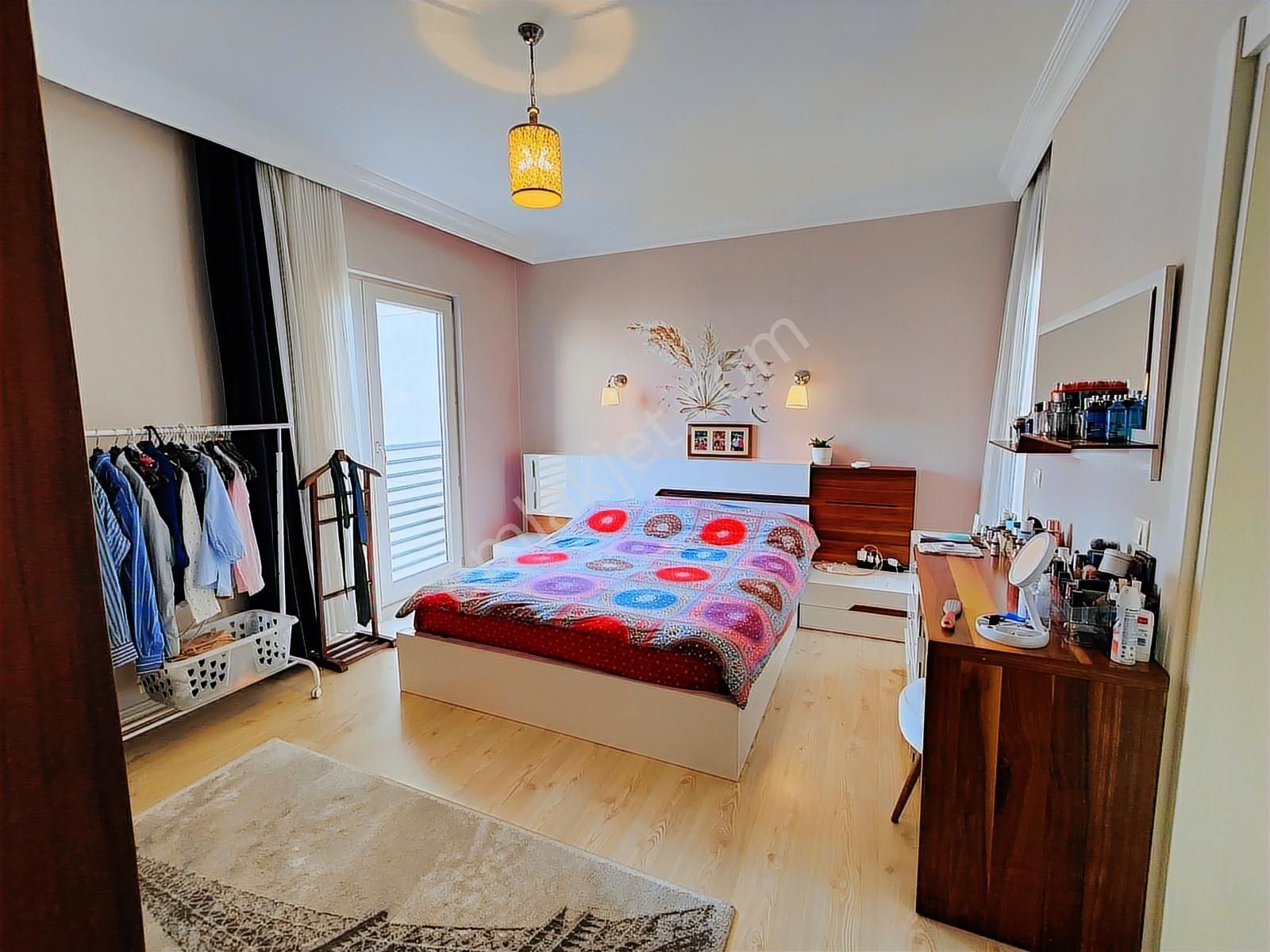 Halkalı Bosphorus City Sitesinde Peyzaj/göl Manzaralı 3+1 Lüks - Görsel 26