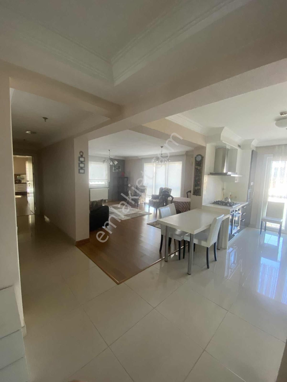 Avrupa 2 De 107 M2 Satışa Hazır