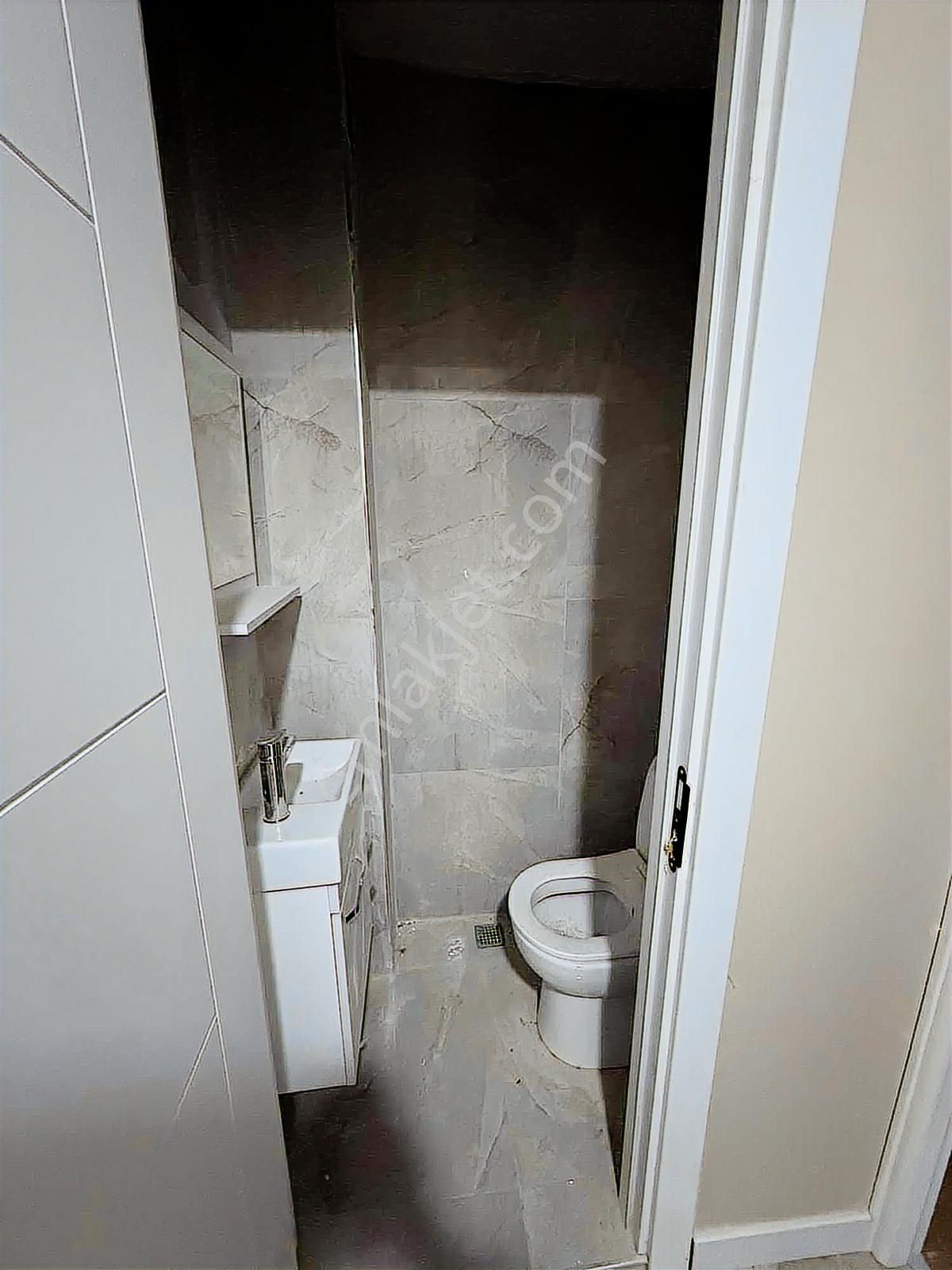 Fatih Şehremini Mahallesinde Sıfır Binada 3+1 Satılık Daire - Görsel 8