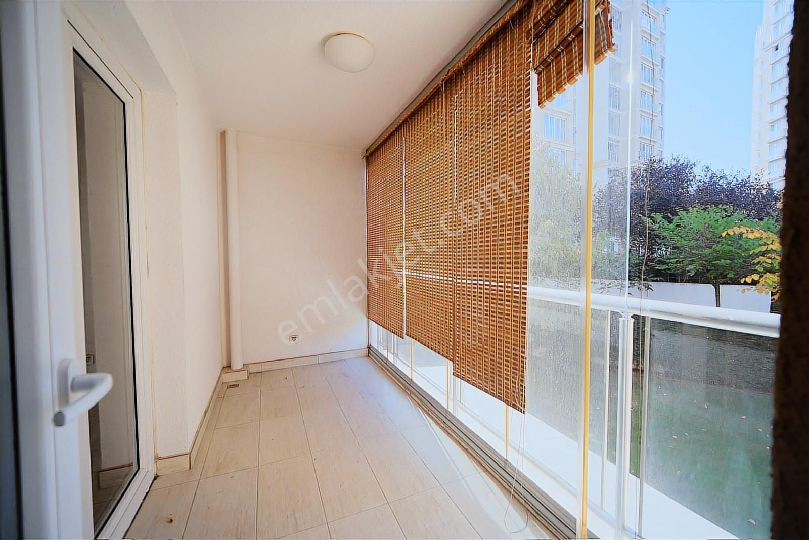 Avrupa Konutları Atakent-2 De 138m2 2+1 Kiralık Daire - Görsel 12