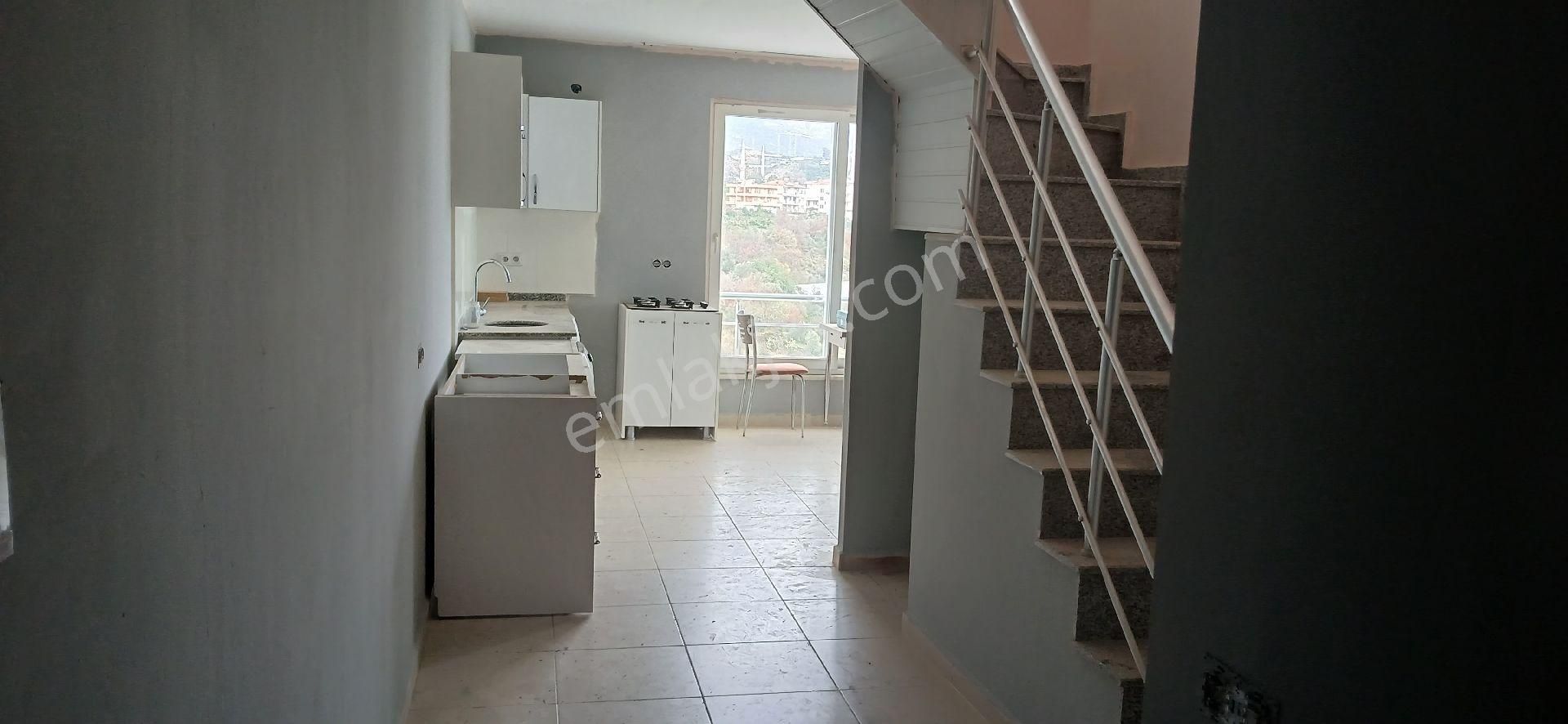 Kiralık 2+1 Daire Deniz Ve Dağ Manzaralı 18.000 Aidat Dahil - Görsel 22