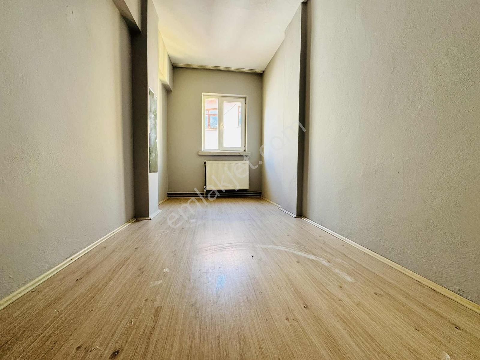 Şentürk Gayrimenkul'den**bu Fiyata Katta Daire Yok**3.kat - Görsel 12