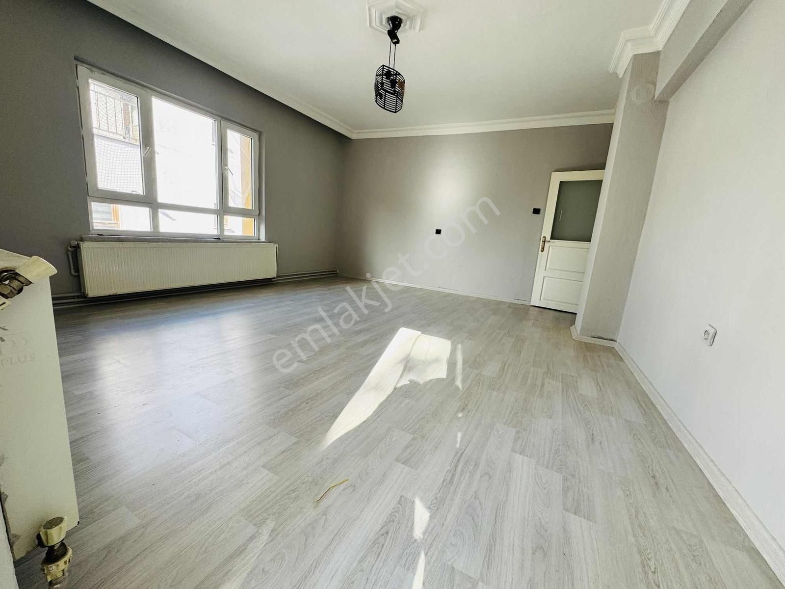 Şentürk Gayrimenkul'den**bu Fiyata Katta Daire Yok**3.kat - Görsel 32