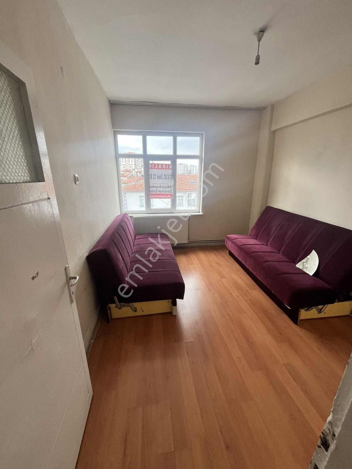 Yenişehir Mahallesinde Kiralık 2+1 Daire Ara Kat Kombili - Görsel 2