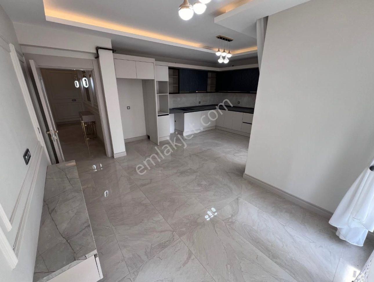 Sahibinden Bakırköy'de Kiralık 2+1 Daire ✔ Detaylar Açıklama'da - Görsel 2