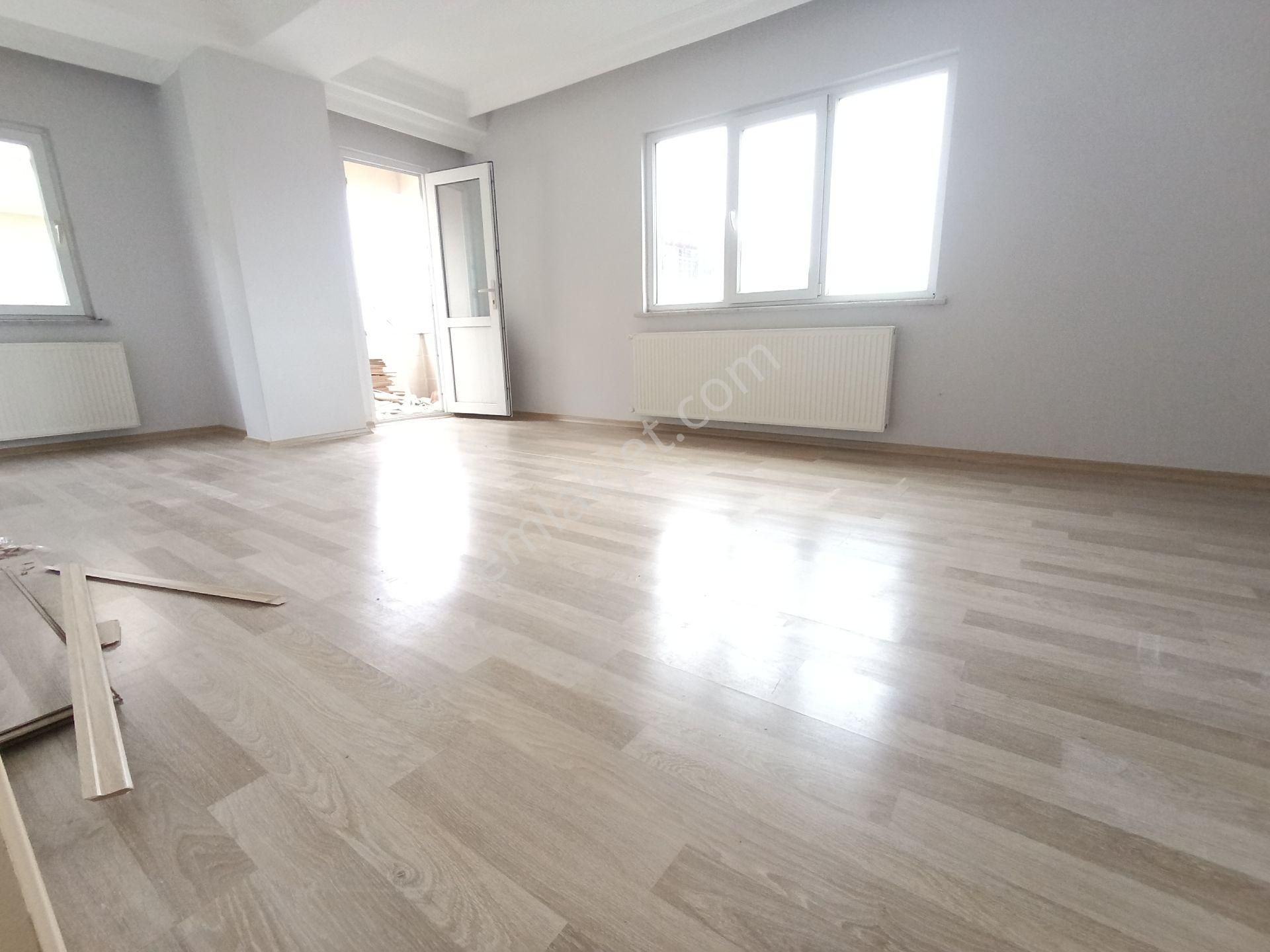 Pendik Esenyalı Fatih Mahallesi Fatih Cami Karşısı Büyük Kiralık 2+1 100m2 Daire - Görsel 4