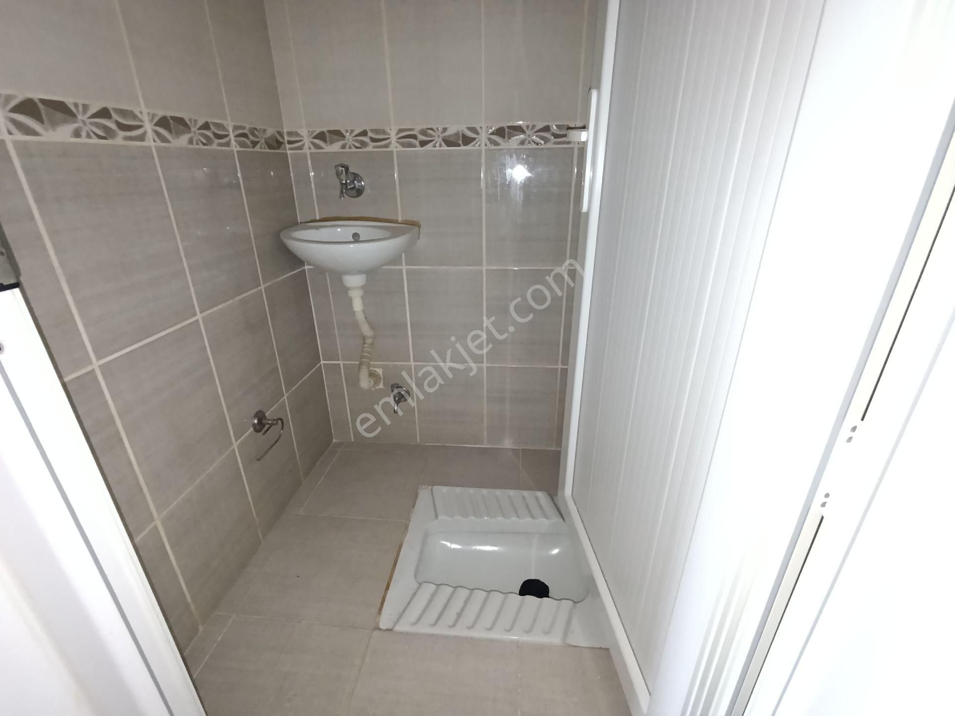 Pendik Esenyalı Fatih Mahallesi Fatih Cami Karşısı Büyük Kiralık 2+1 100m2 Daire - Görsel 28