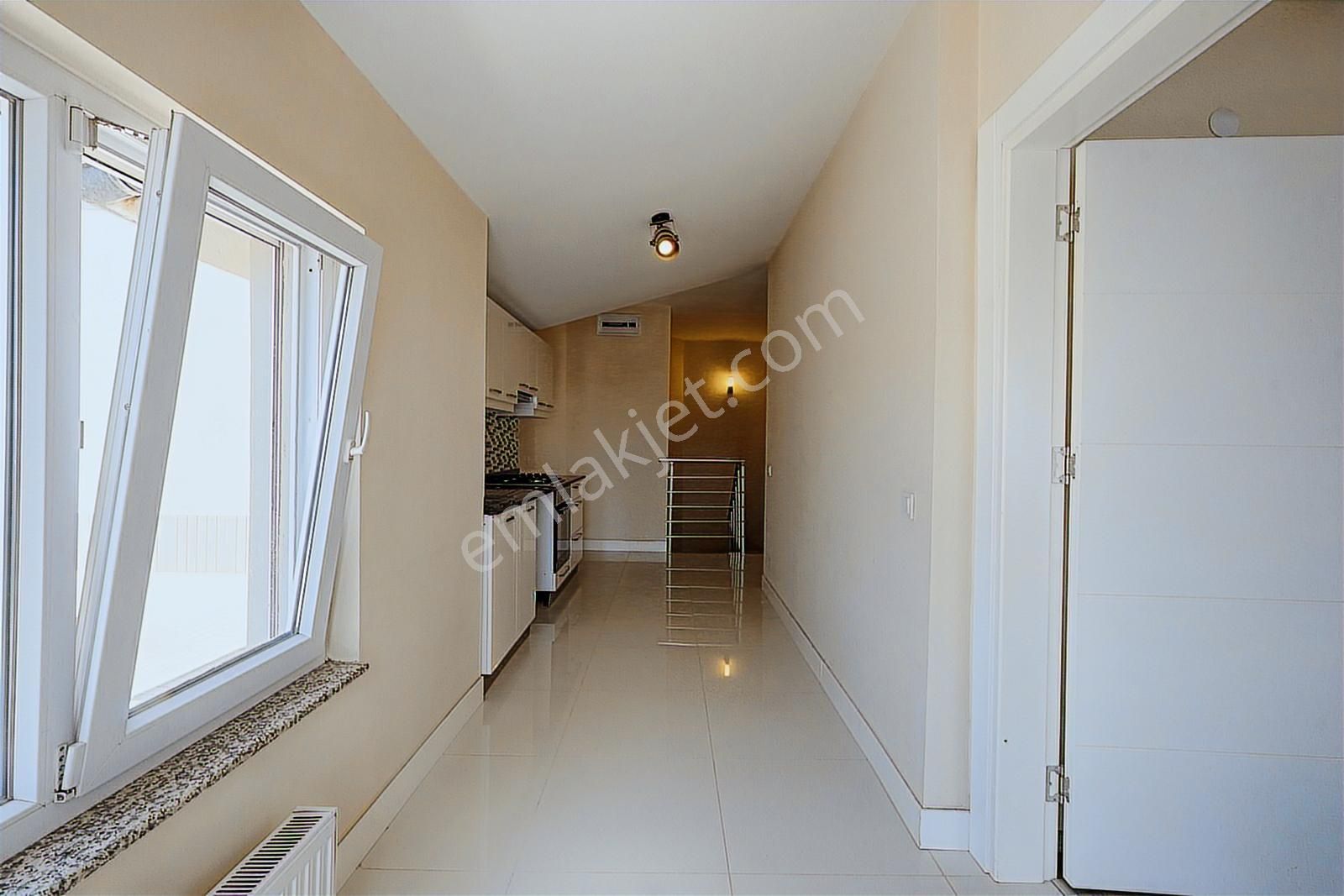 Çağrı Emlak'tan Hacı Çalık Sit. Deniz Manzaralı 4+1 Çatı Dubleks - Görsel 16