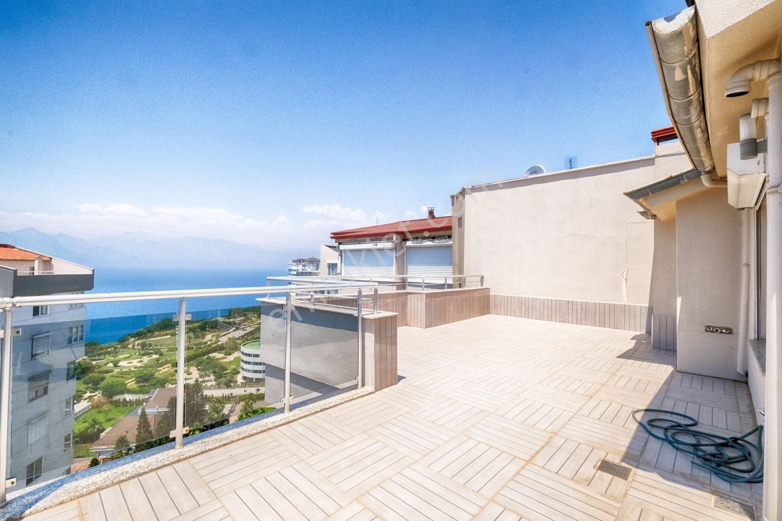 Çağrı Emlak'tan Hacı Çalık Sit. Deniz Manzaralı 4+1 Çatı Dubleks - Görsel 25