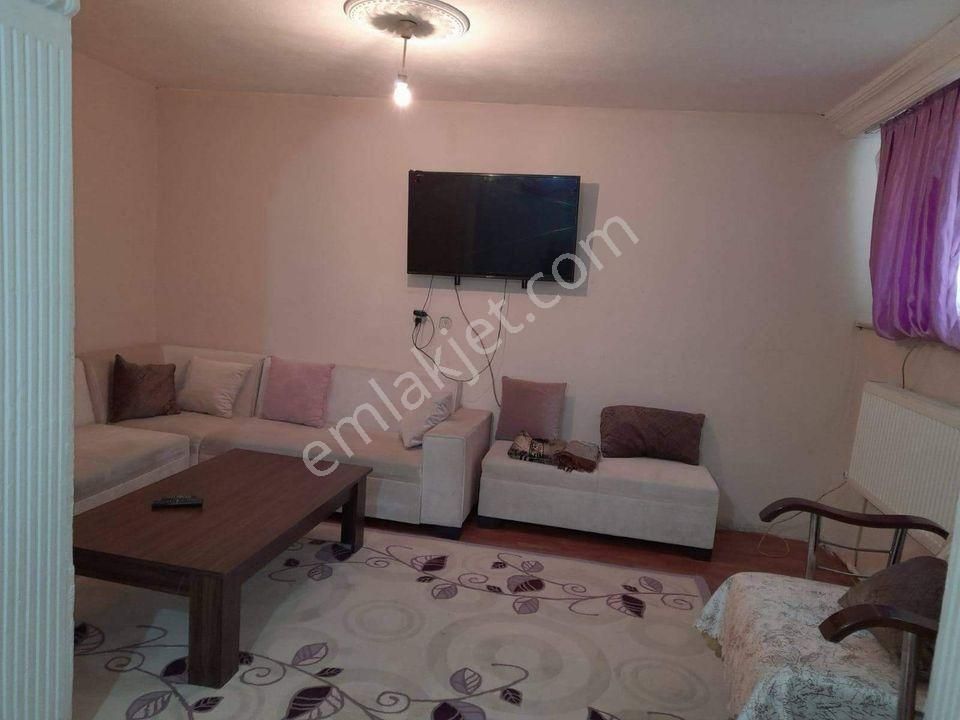 71 Evler Mahallesi Eşyalı 2+1 Kiralık Daire