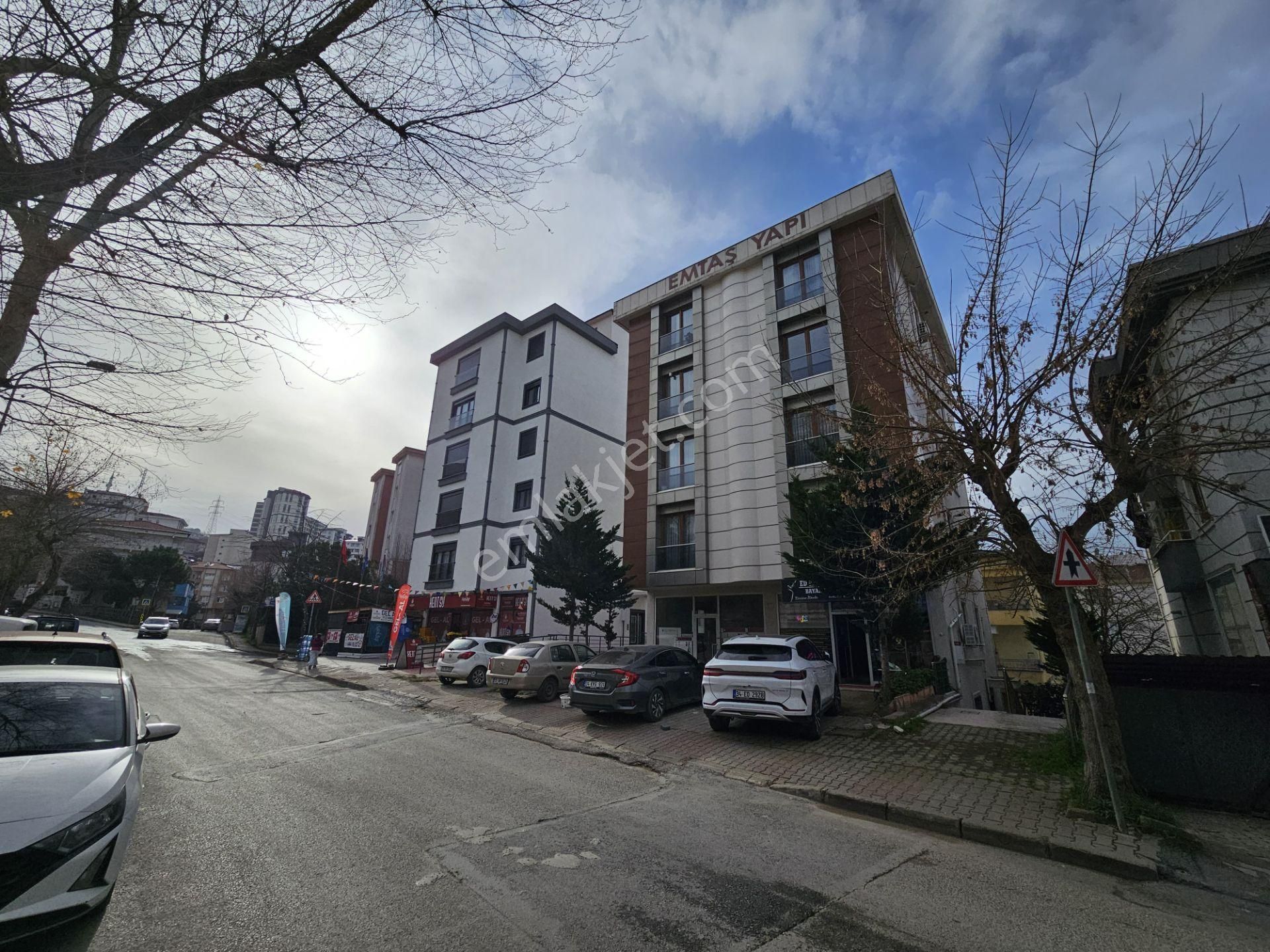 Kartal Hürriyet Mahallesi'nde İskanlı Satılık 2+1 Boş Daire - Görsel 4