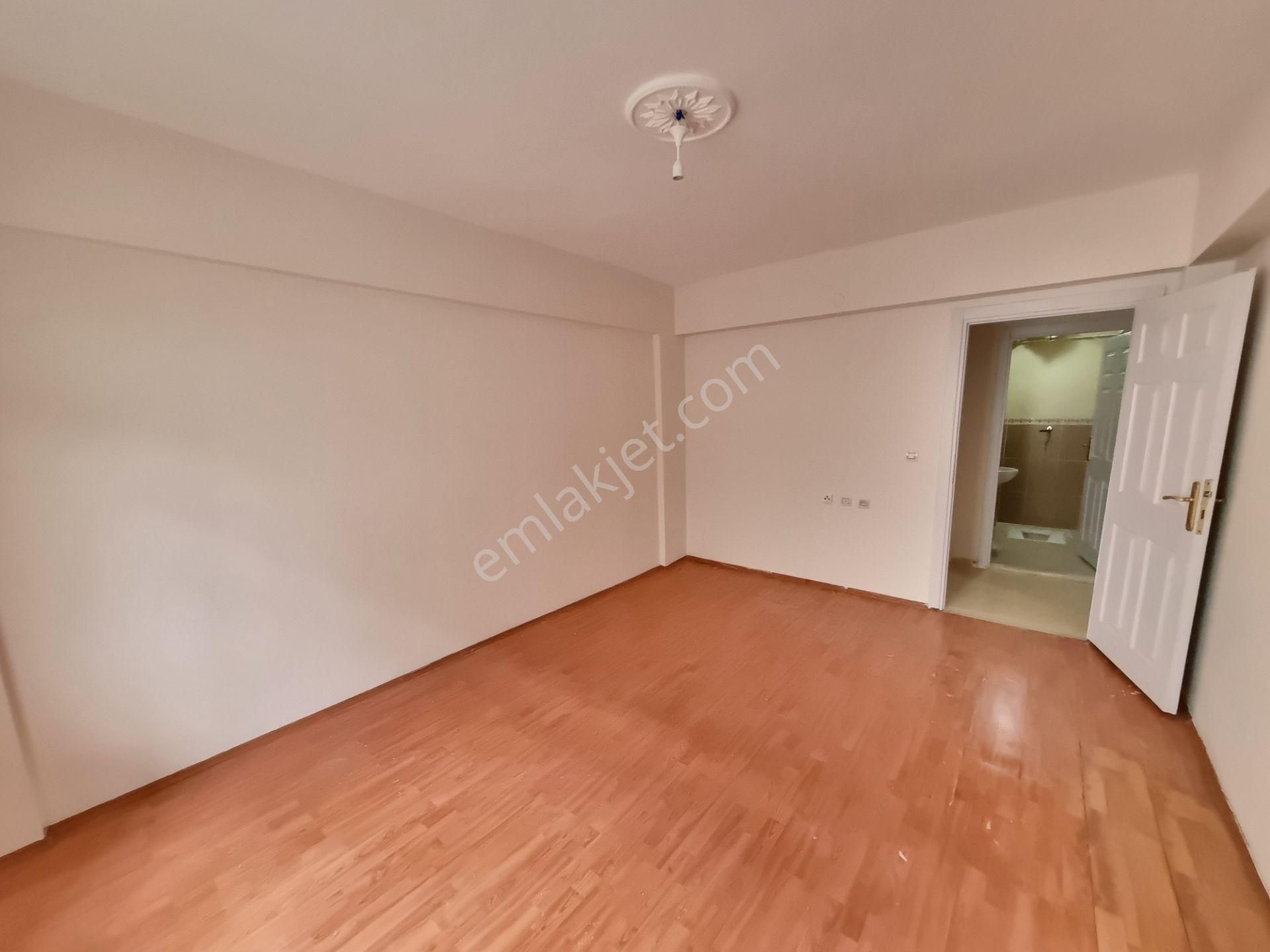Cadde Üzeri - Ara Kat - Güneşli - Geniş 3 + 1 Kiralık Daire.. - Görsel 33